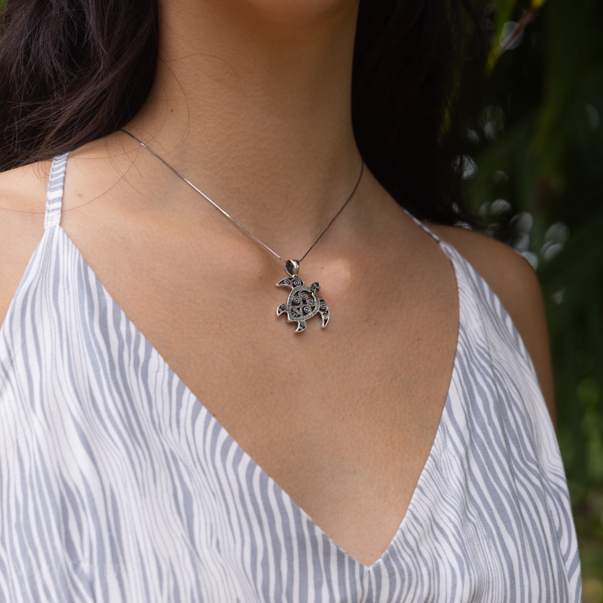 Honu Pendant in Sterling Silver - 30mm