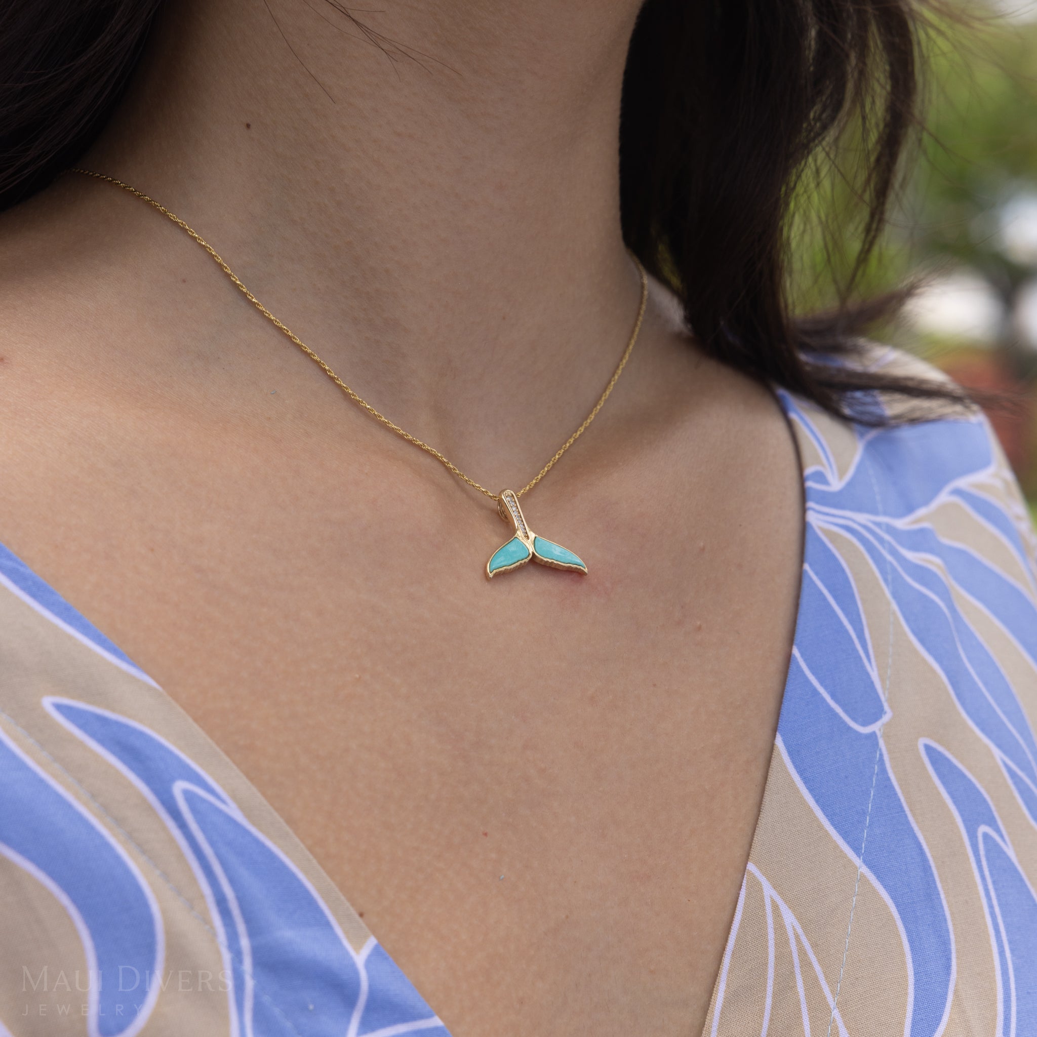Sealife Whale Tail Turquoise Pendant in Gold with Diamonds - 22mm