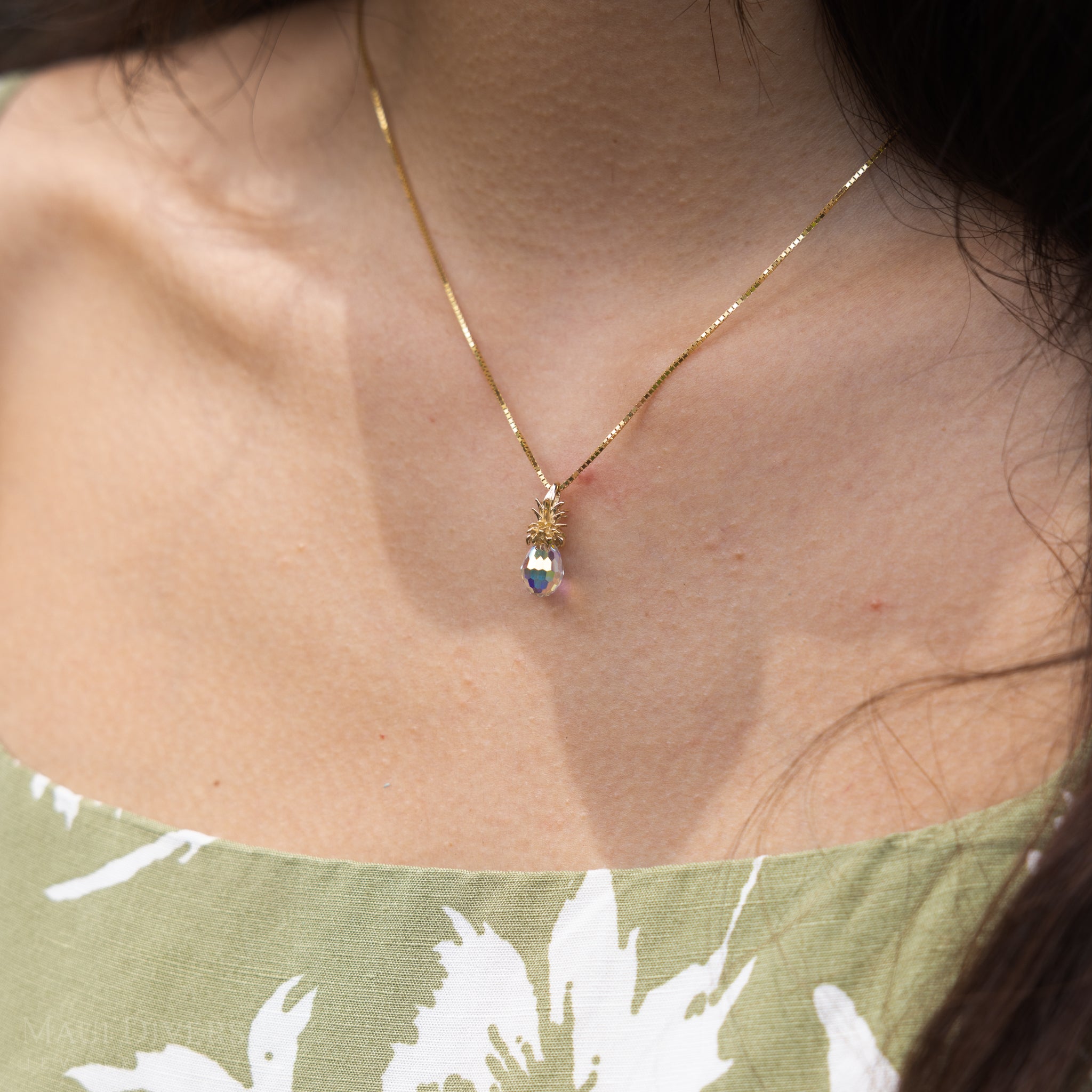 Crystal Pineapple Pendant in Gold - 20mm