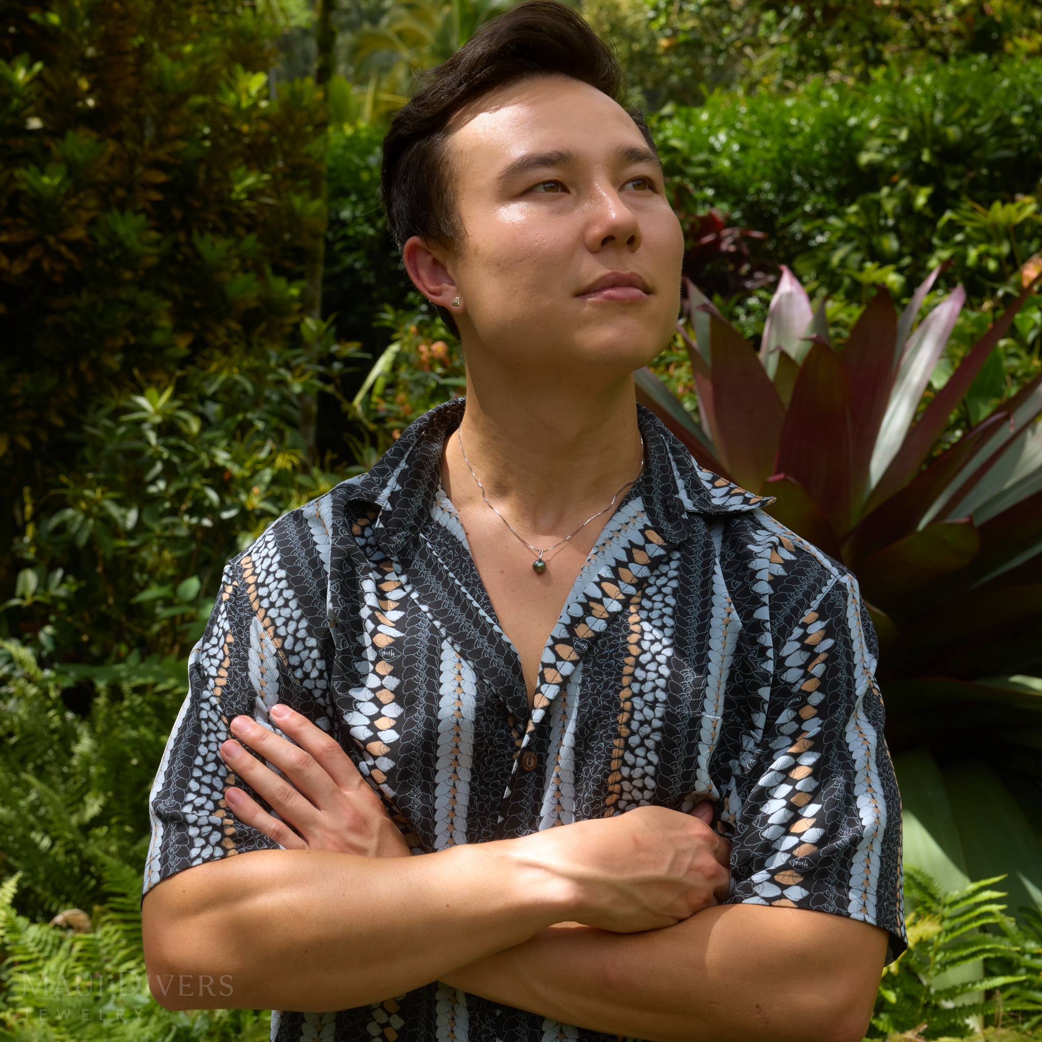 タヒチアンブラックパールペンダント ダイヤモンド ホワイトゴールド 8-10mm