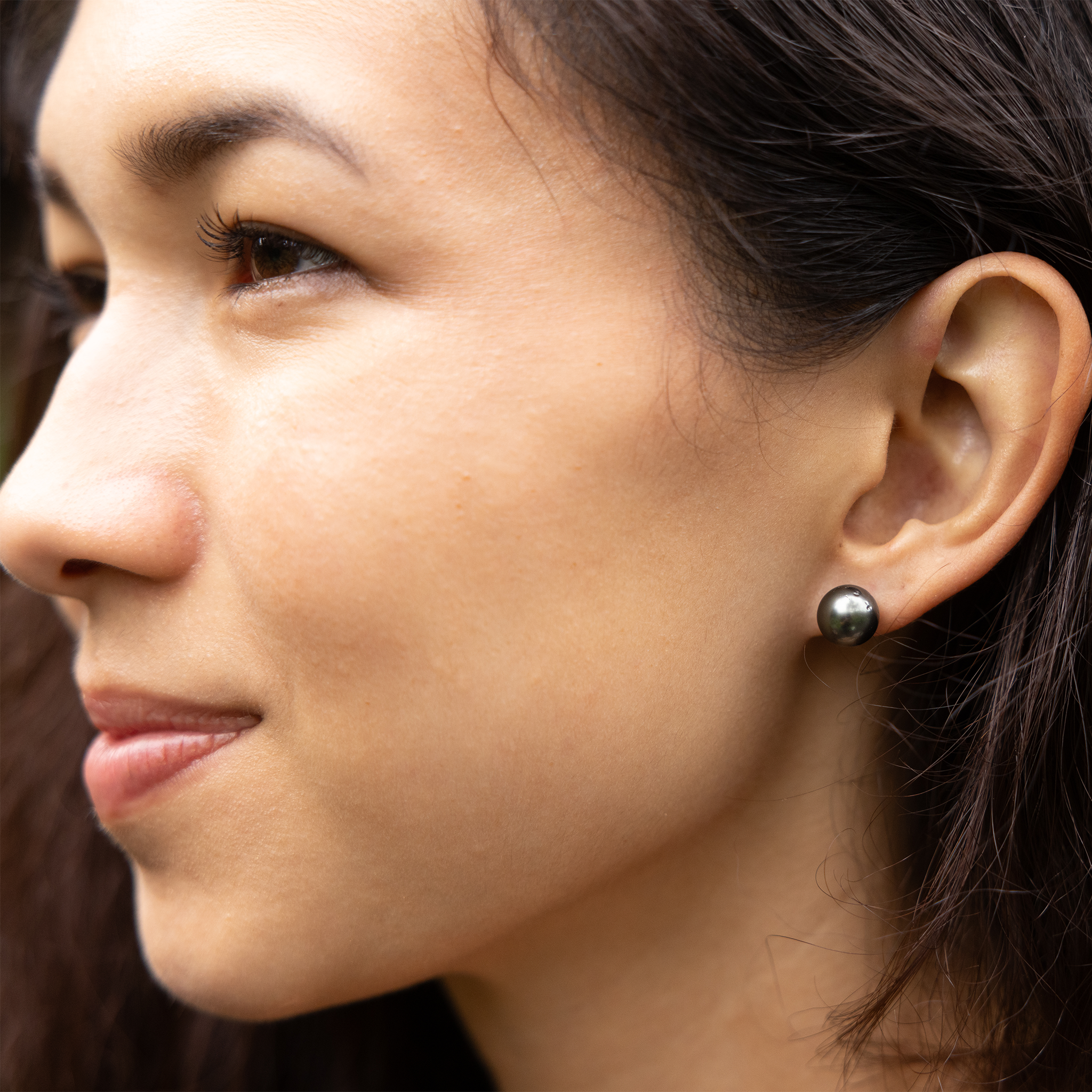 タヒチ黒真珠 イヤリング ホワイトゴールド 9-10mm