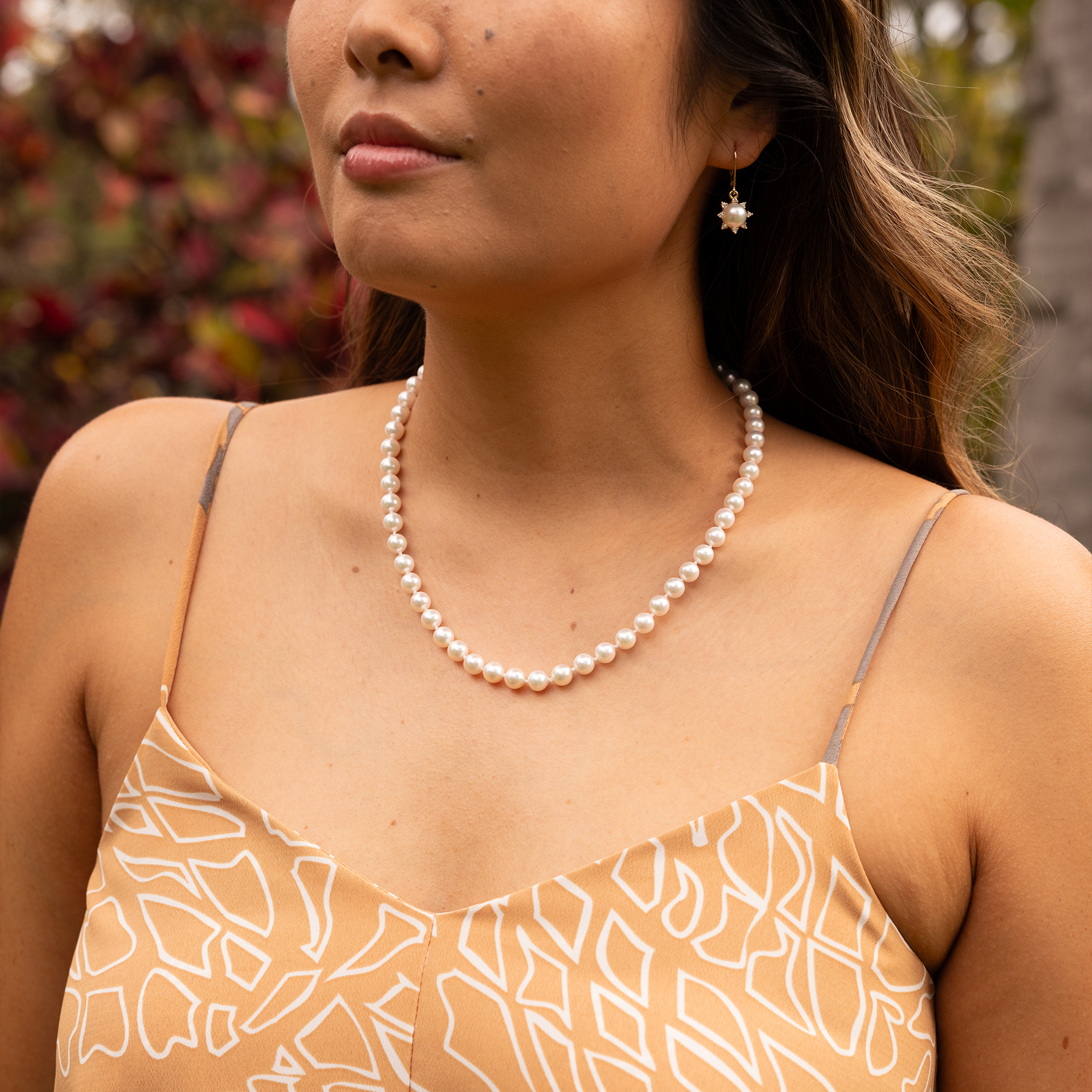 18-19" Akoya White Pearl Strand with Two Tone Gold Clasp - 7-8mm