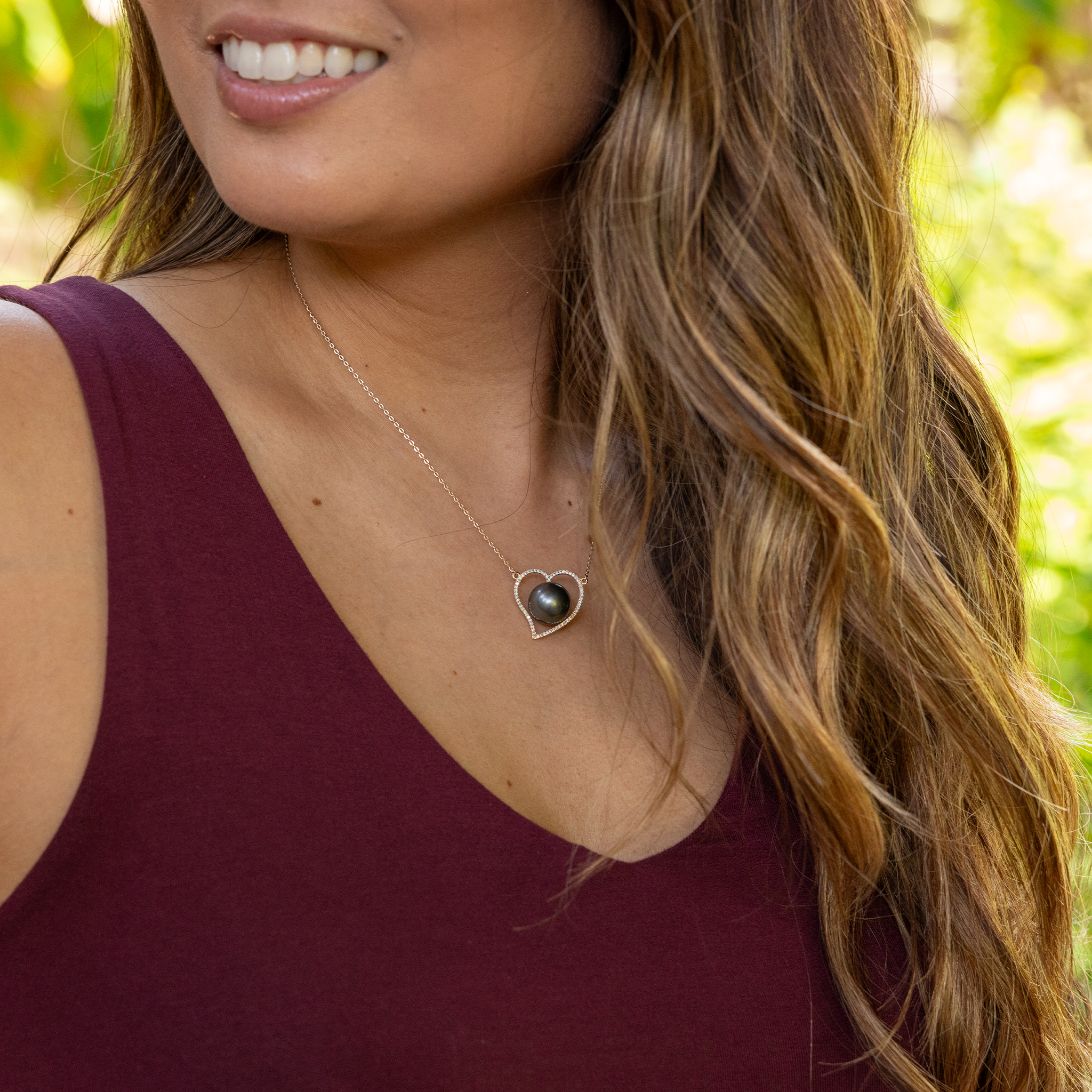 ゴールドの16 "タヒチアンブラックパールハートネックレス-12-13mm