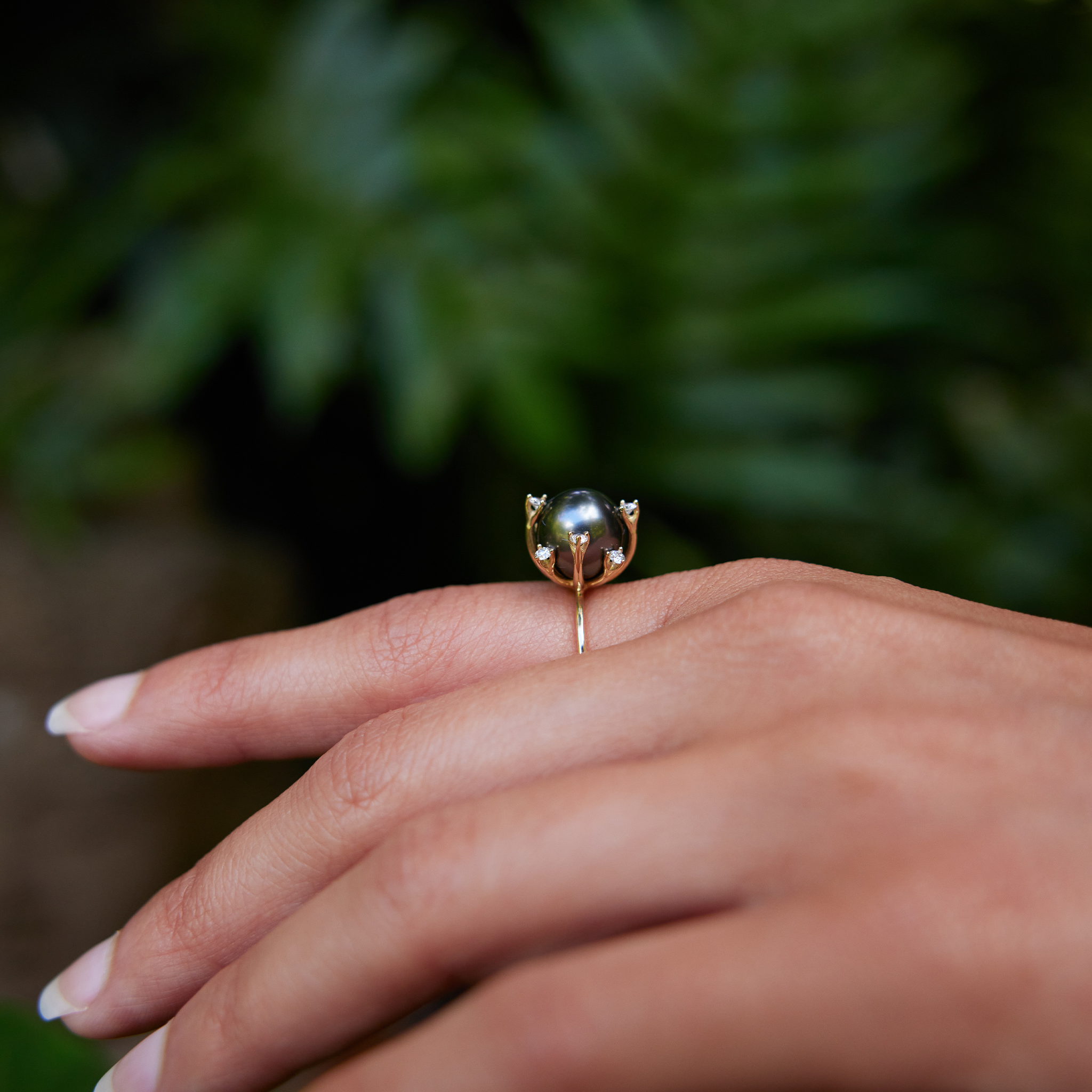 プロテア タヒチアン ブラック パール ダイヤモンド ゴールド リング - 10-11mm