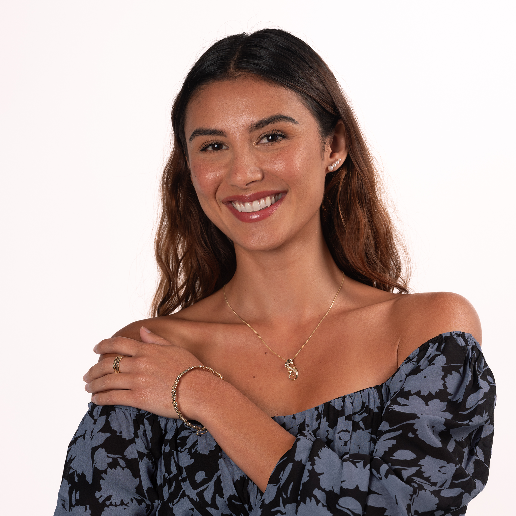 アコヤ&淡水ホワイトパールピアス ゴールド - 3.5-6mm