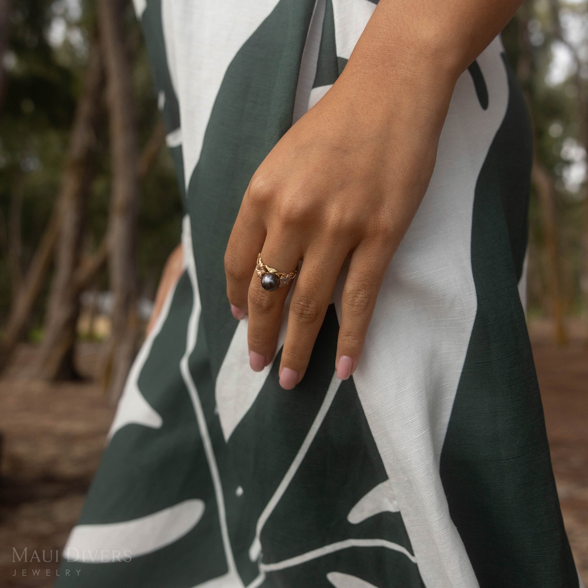 パール イン ブルームプルメリア タヒチ黒真珠 ダイヤモンド 8mm スリーカラーゴールド