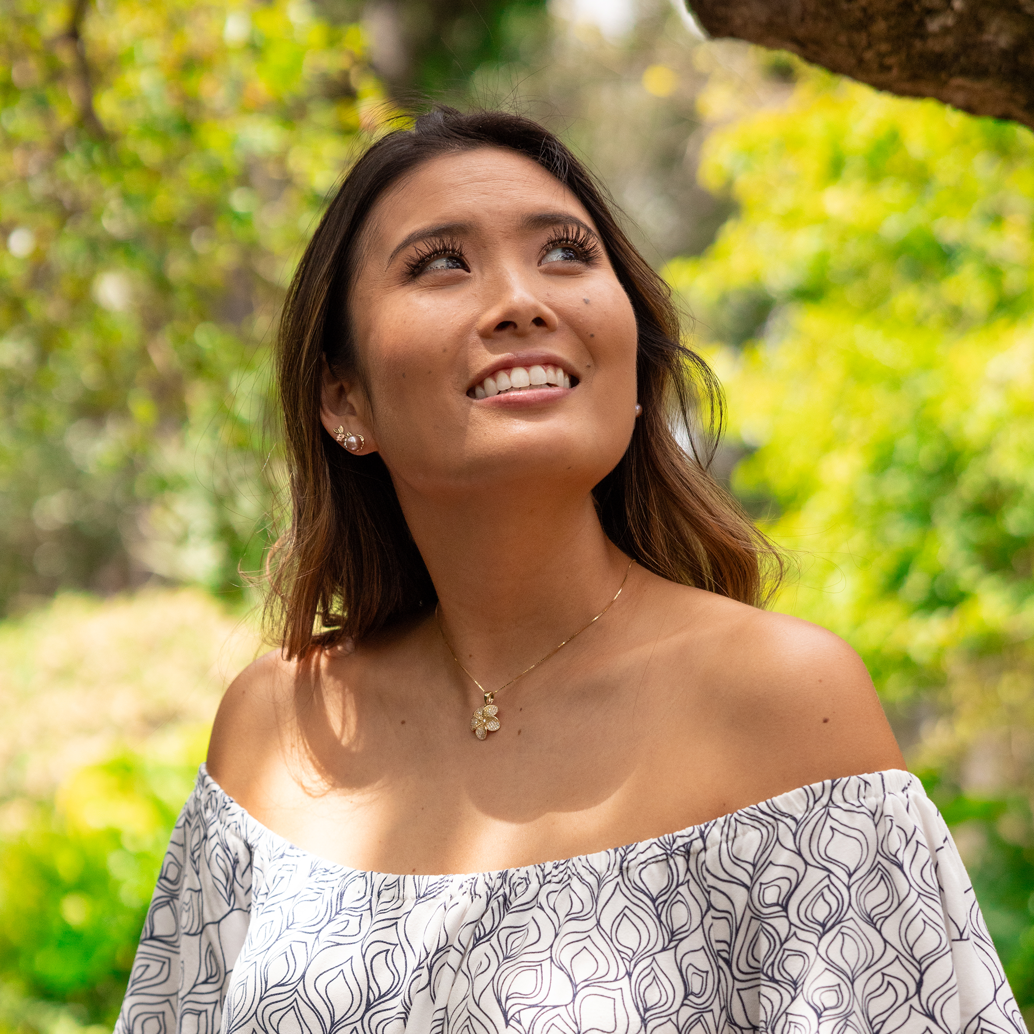 パール イン ブルームプルメリア ラベンダー 淡水パール クライマー ピアス ダイヤモンド トライカラー ゴールド