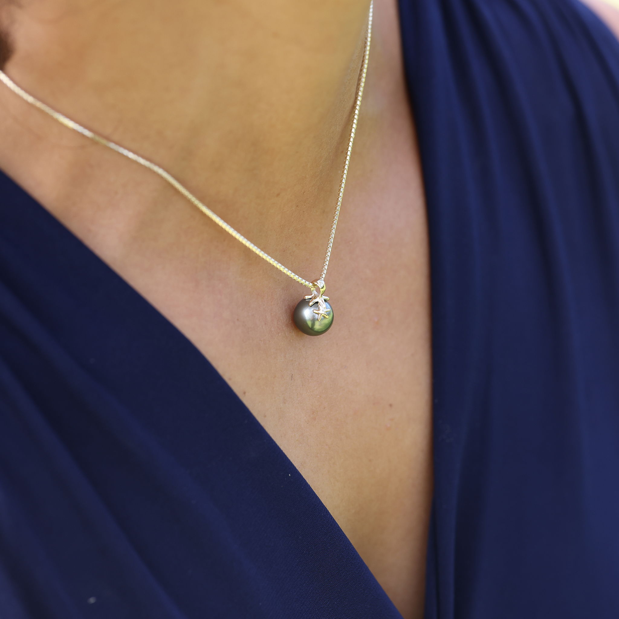 リーフ ヒトデ タヒチ黒真珠 ペンダント ゴールド 10-11mm