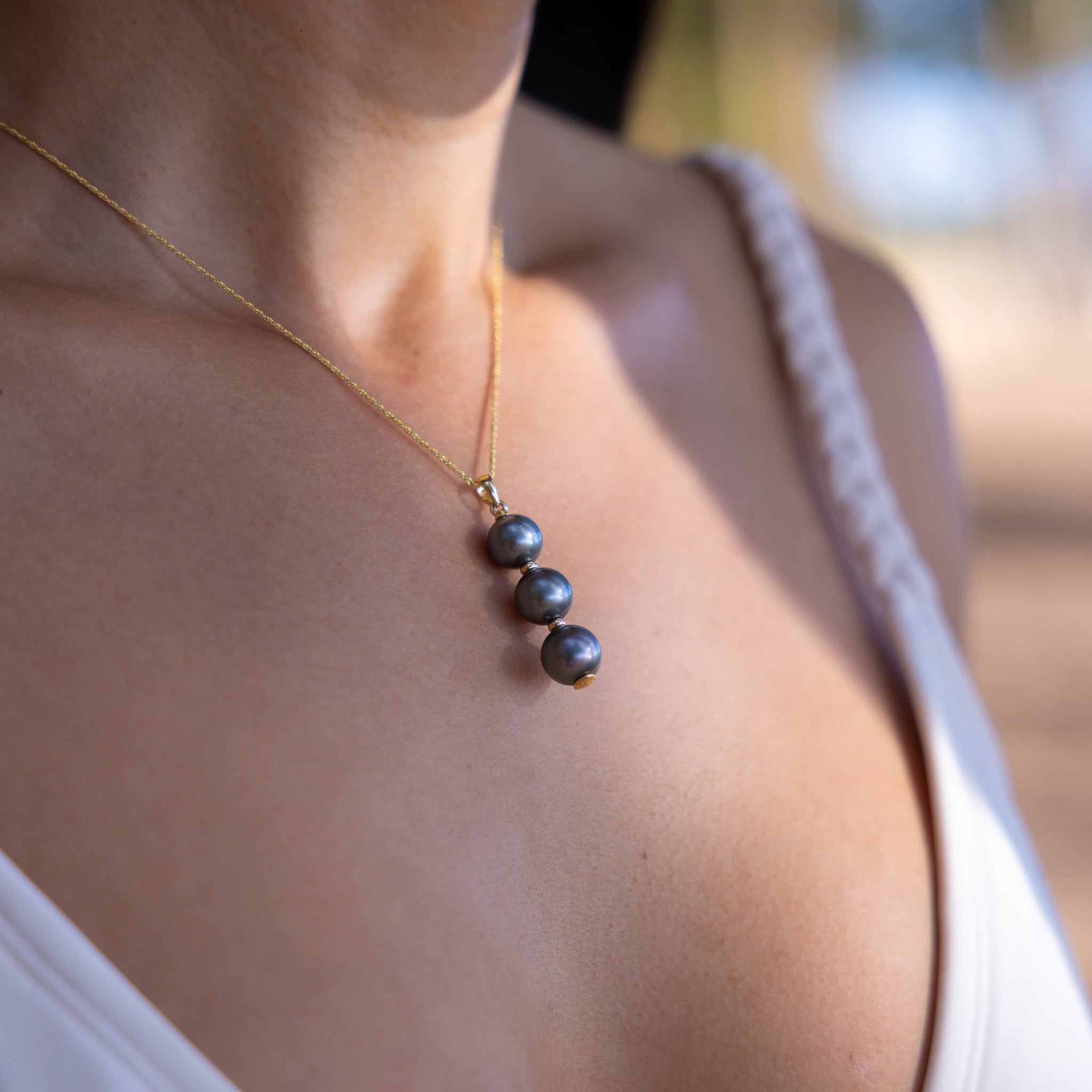 タヒチアンブラックパールペンダント ゴールド - 10-11mm