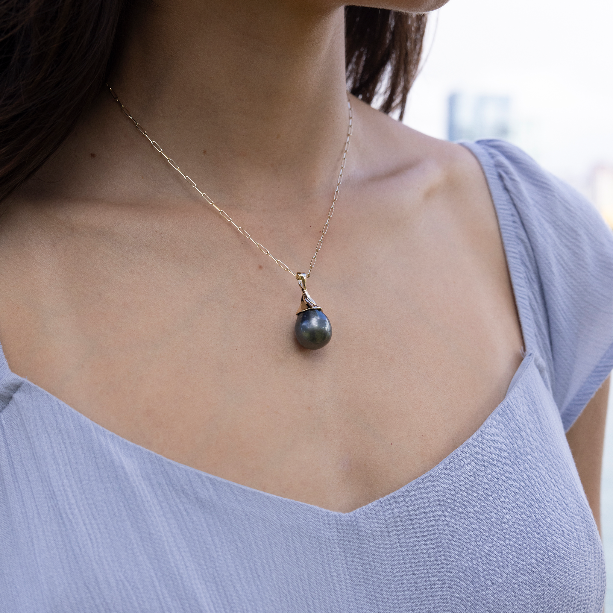 ウォーターフォール サークル タヒチ黒真珠 ペンダント ゴールド 14-17mm