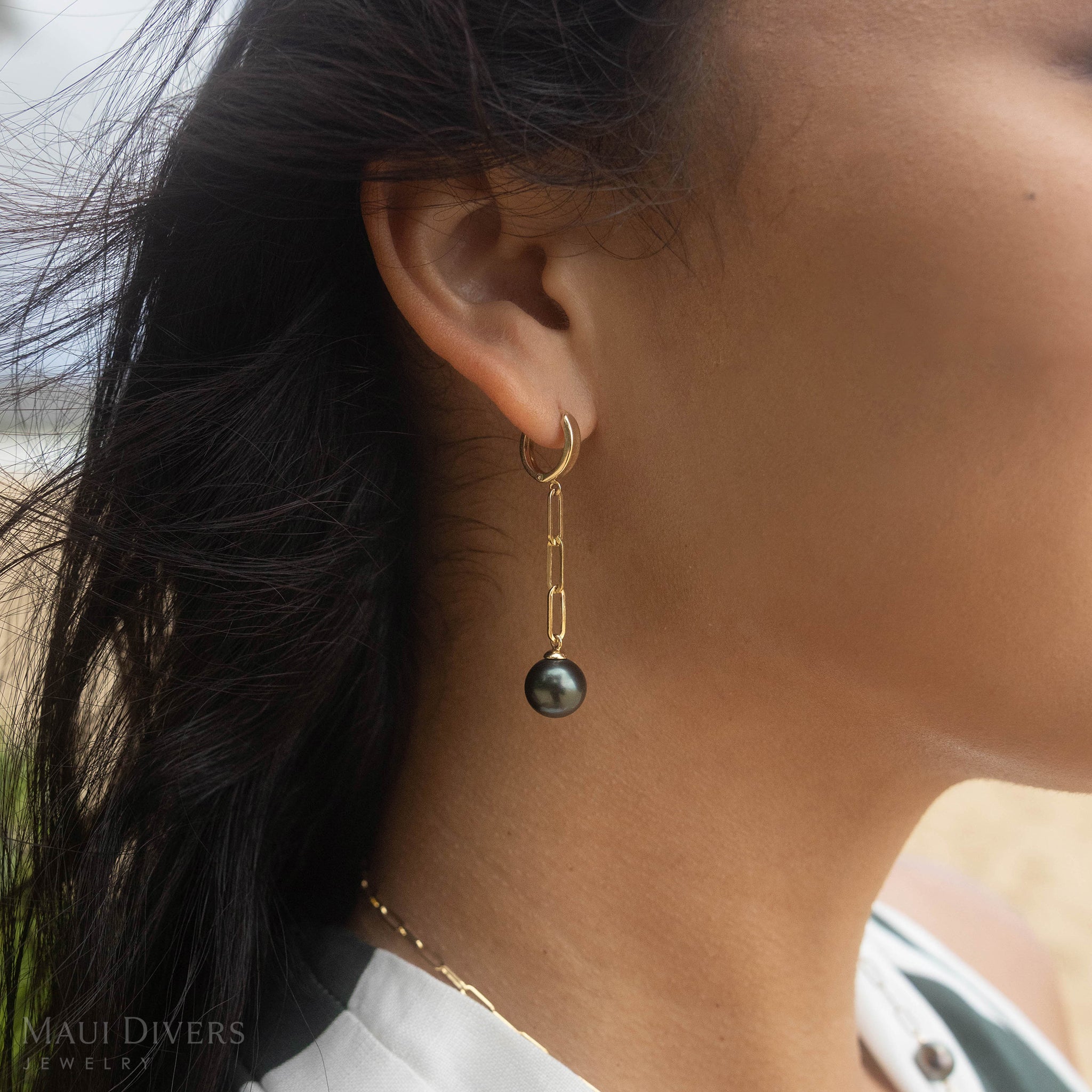 タヒチアン ブラック パール ペーパークリップ チェーン ピアス ゴールド - 10-11mm