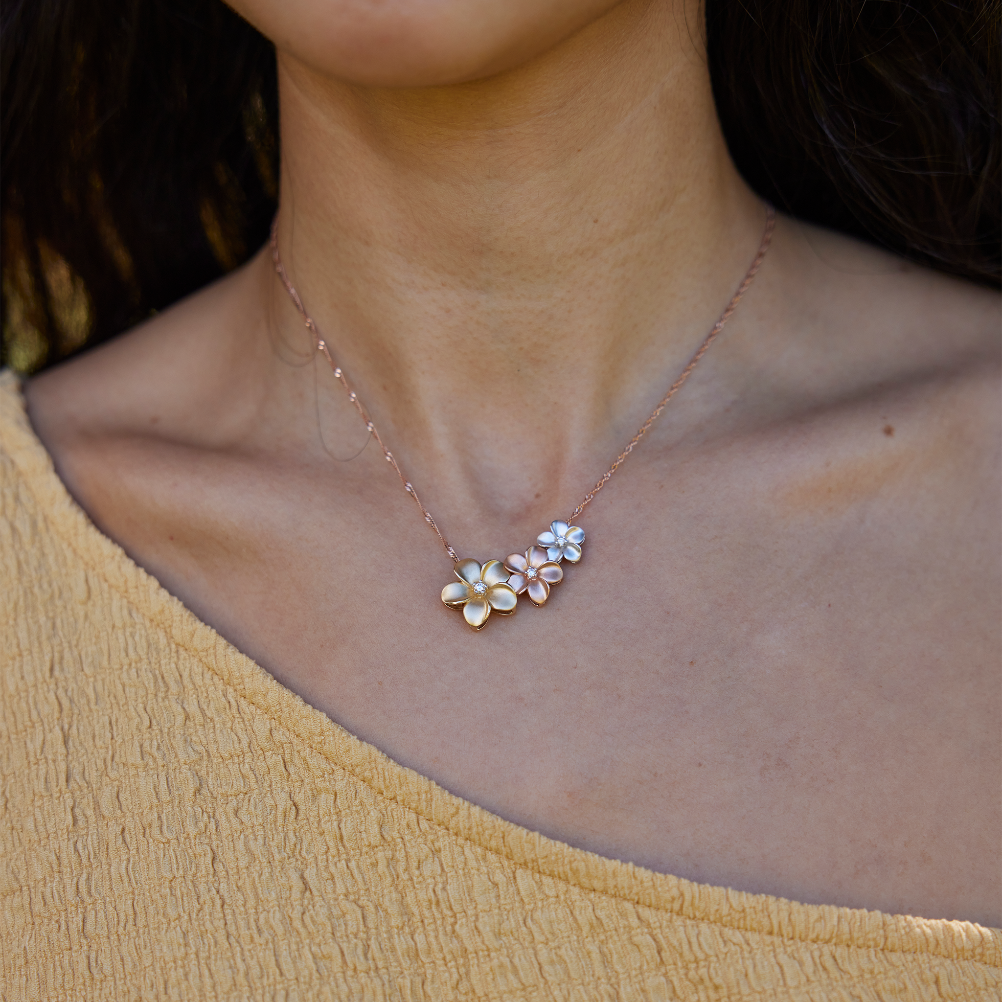 プルメリア ペンダント ダイヤモンド 3カラー ゴールド - 38mm