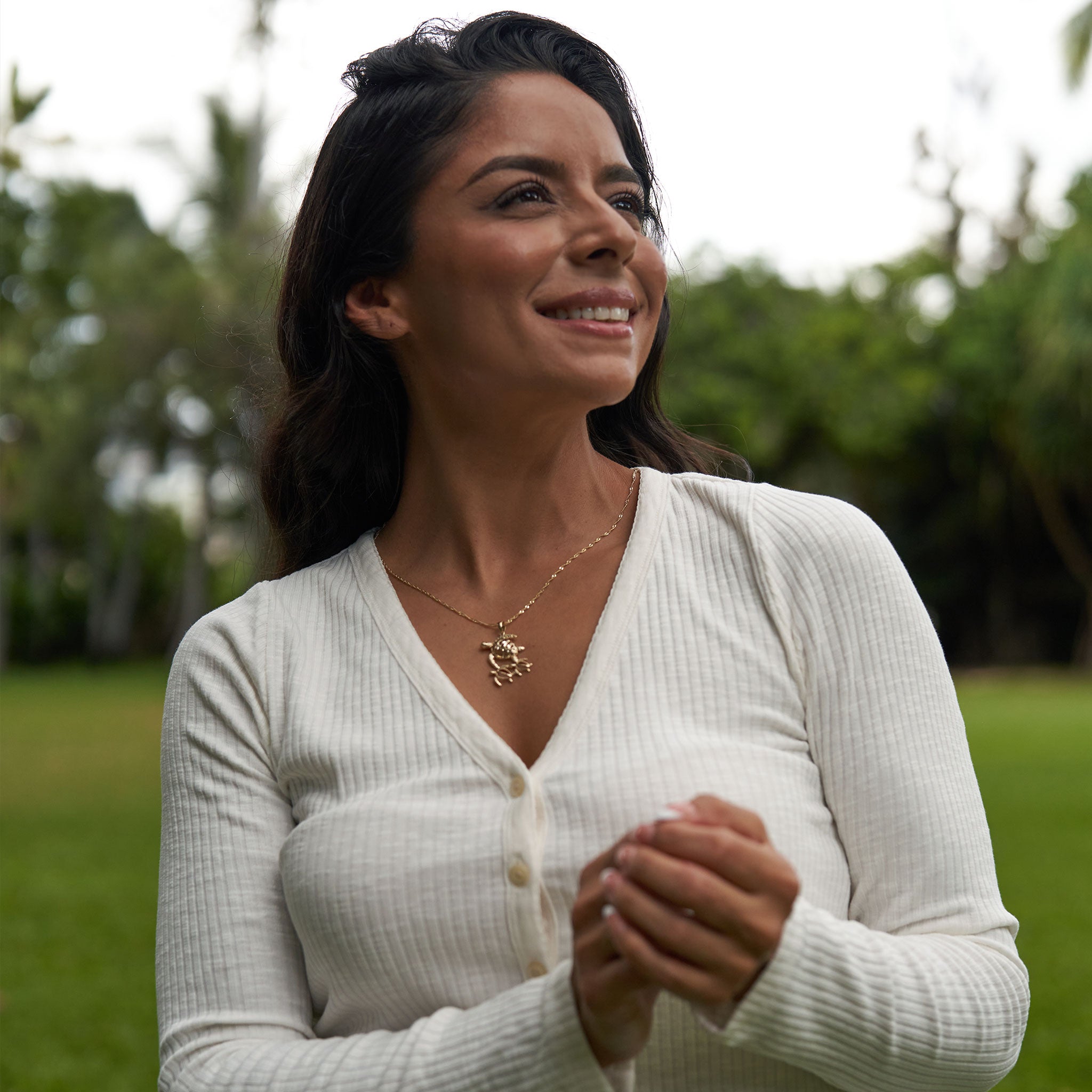 ホヌ オハナ(家族)ペンダント ゴールド - 25mm