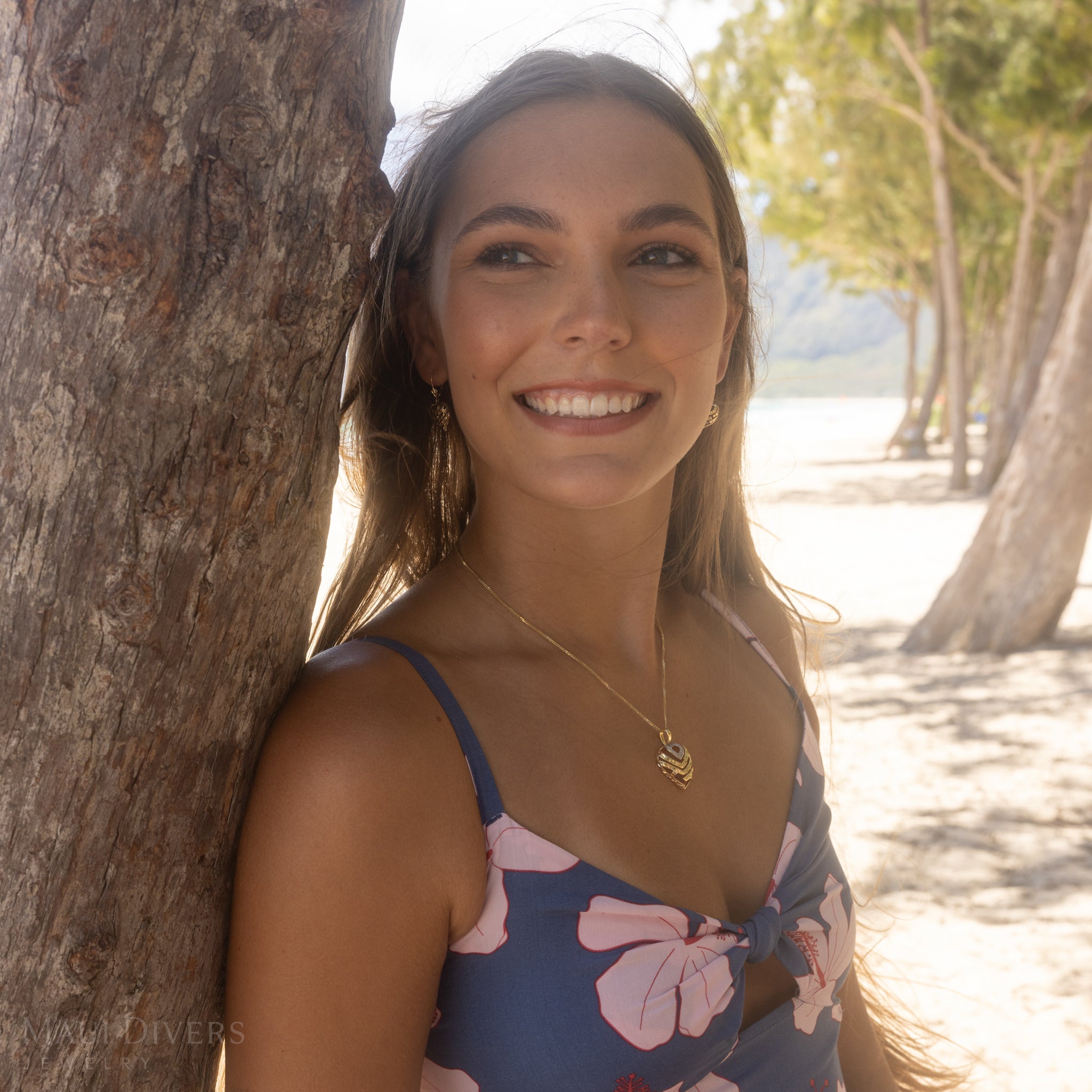 アロハ・ハート・ペンダント ダイヤモンド・ゴールド - 24mm