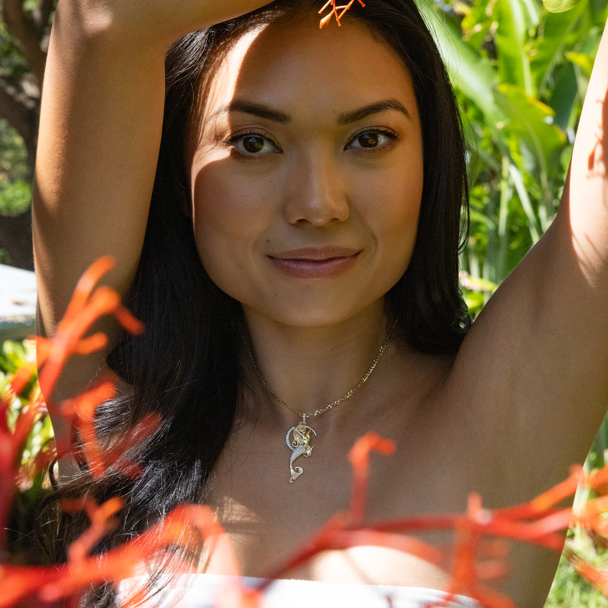 ムーンマーメイド ペンダント ダイヤモンド ツートーンゴールド 42mm