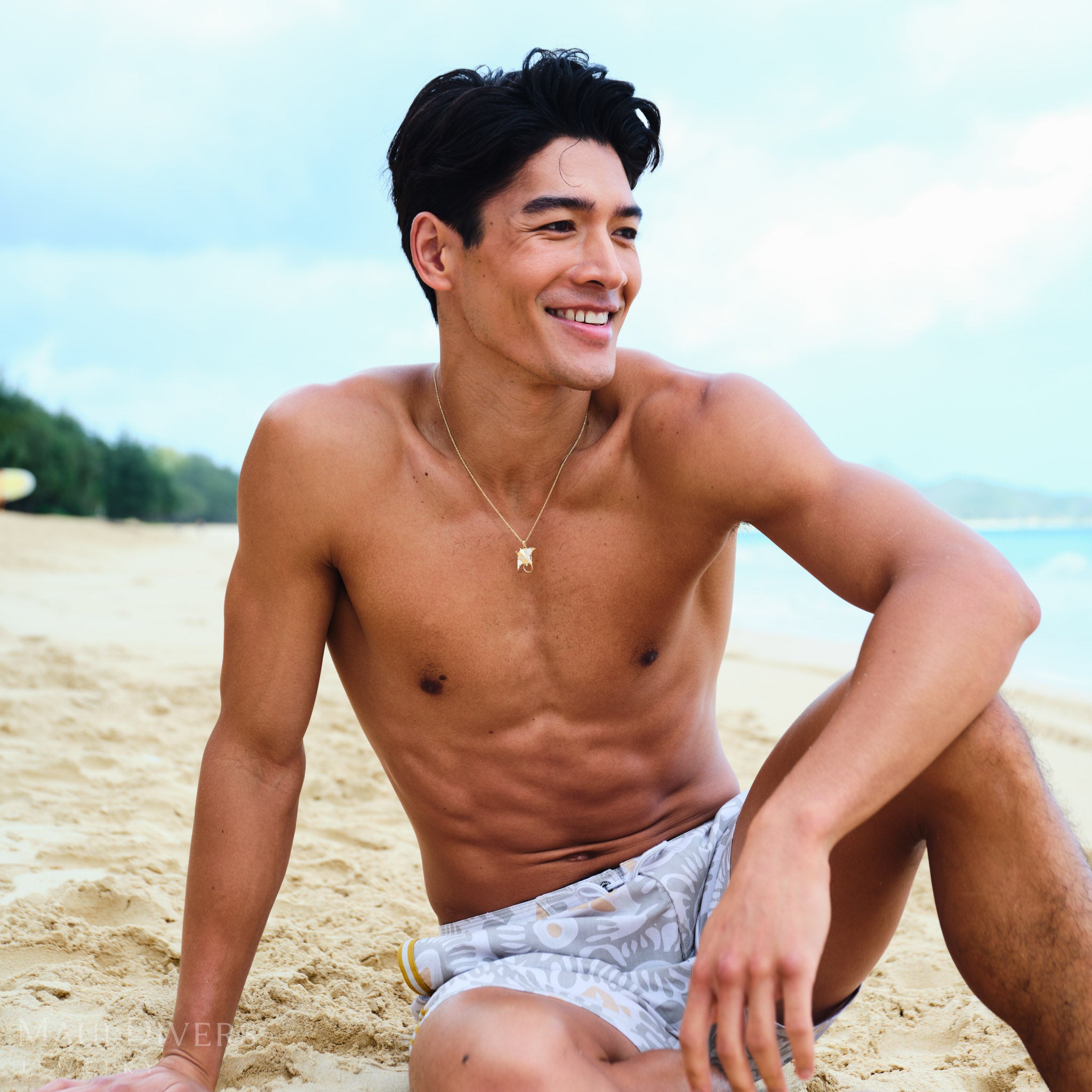 オーシャンダンス マンタ ペンダント ダイヤモンド ゴールド - 21mm