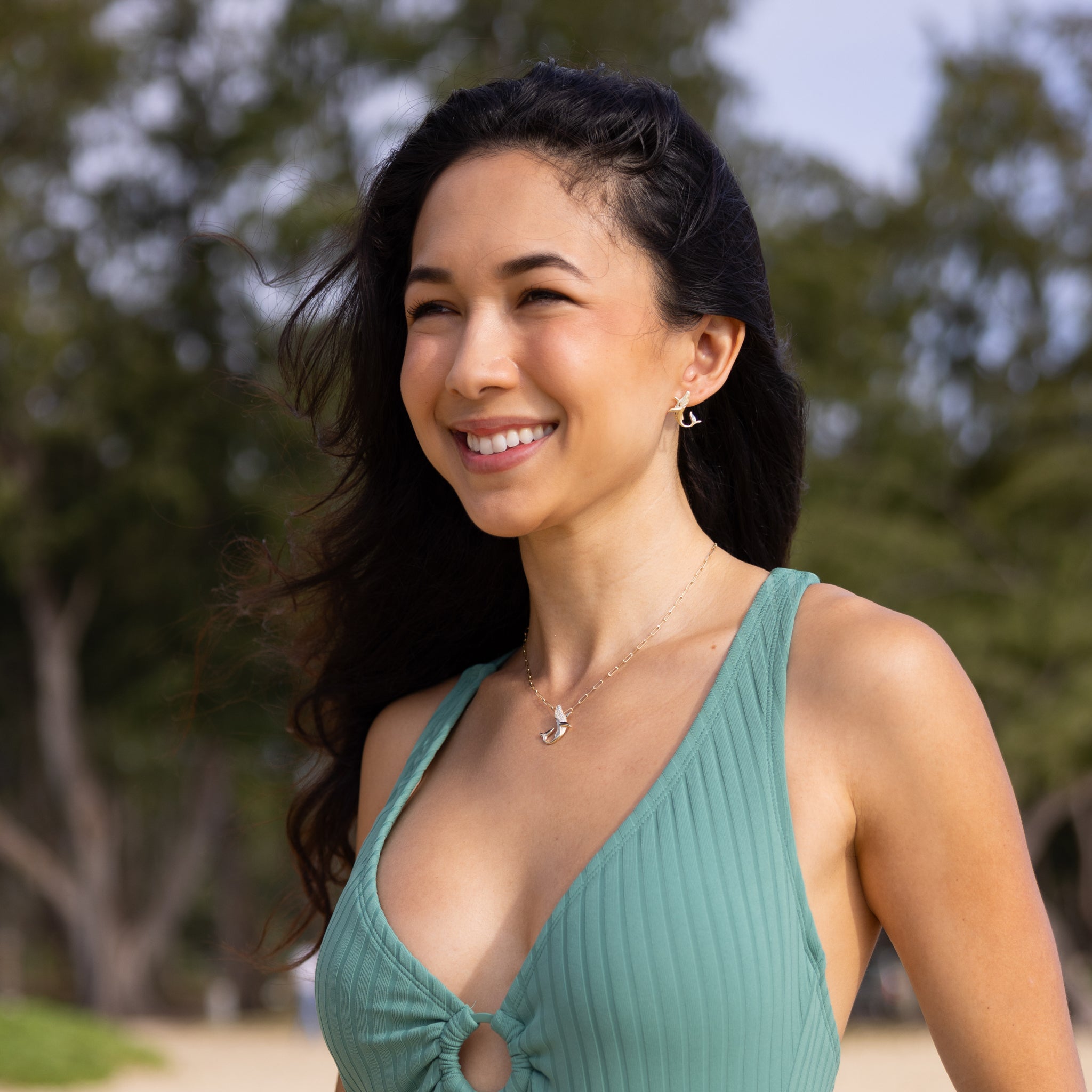 オーシャンダンス ペンダント クジラ ダイヤモンド ゴールド 22mm