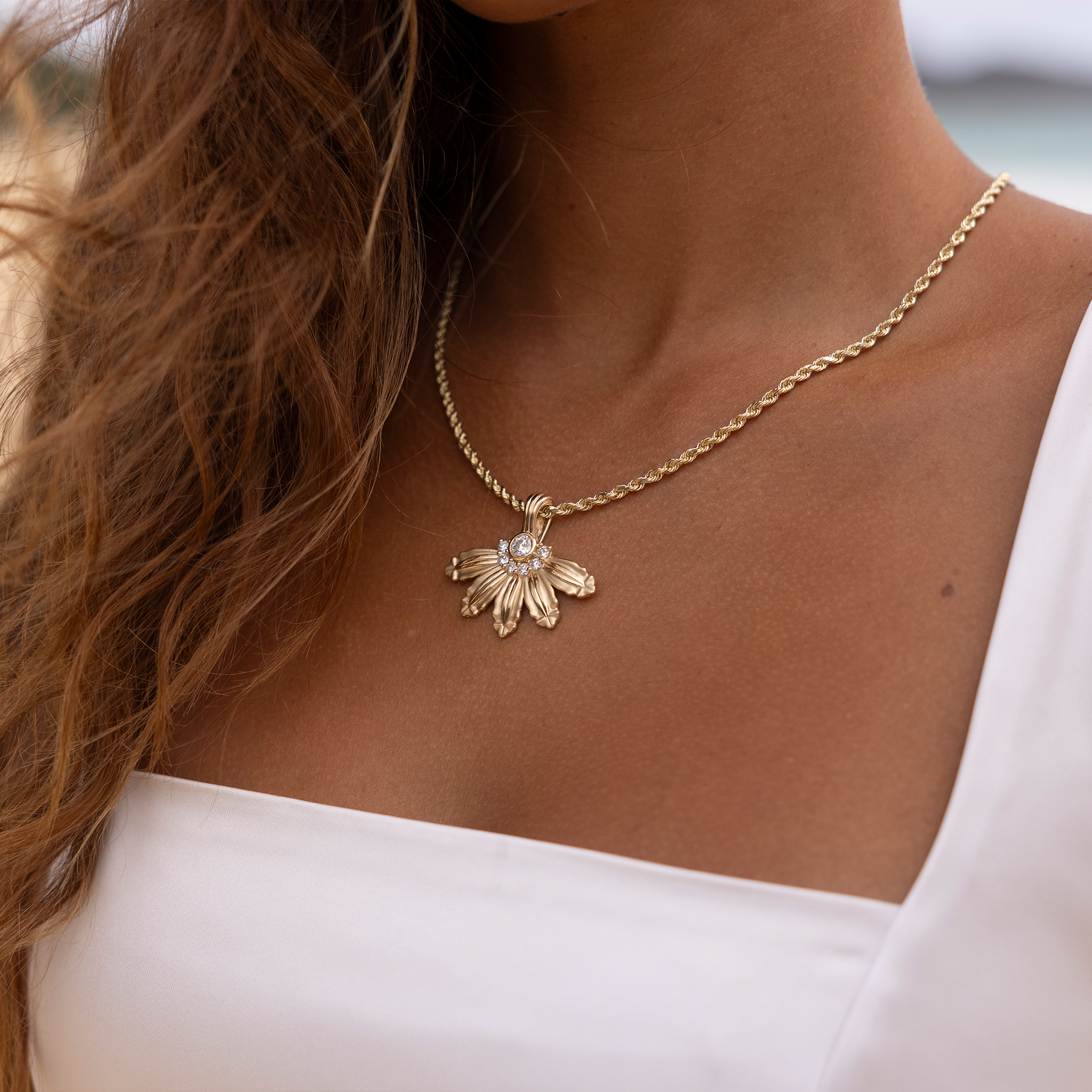 マウンテン・ナウパカ・ペンダント ゴールド ラボ ダイヤモンド - 40mm