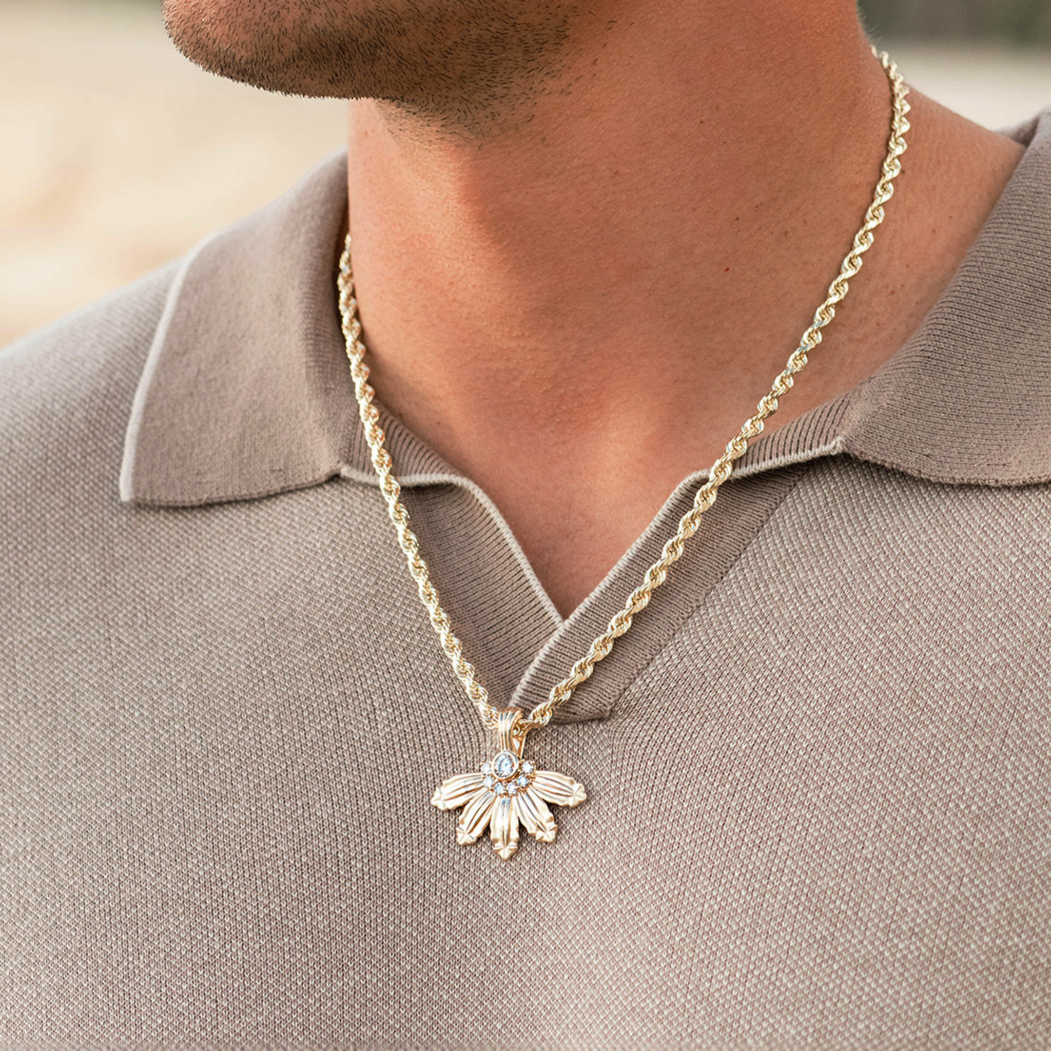 マウンテン・ナウパカ・ペンダント ゴールド ラボ ダイヤモンド - 40mm