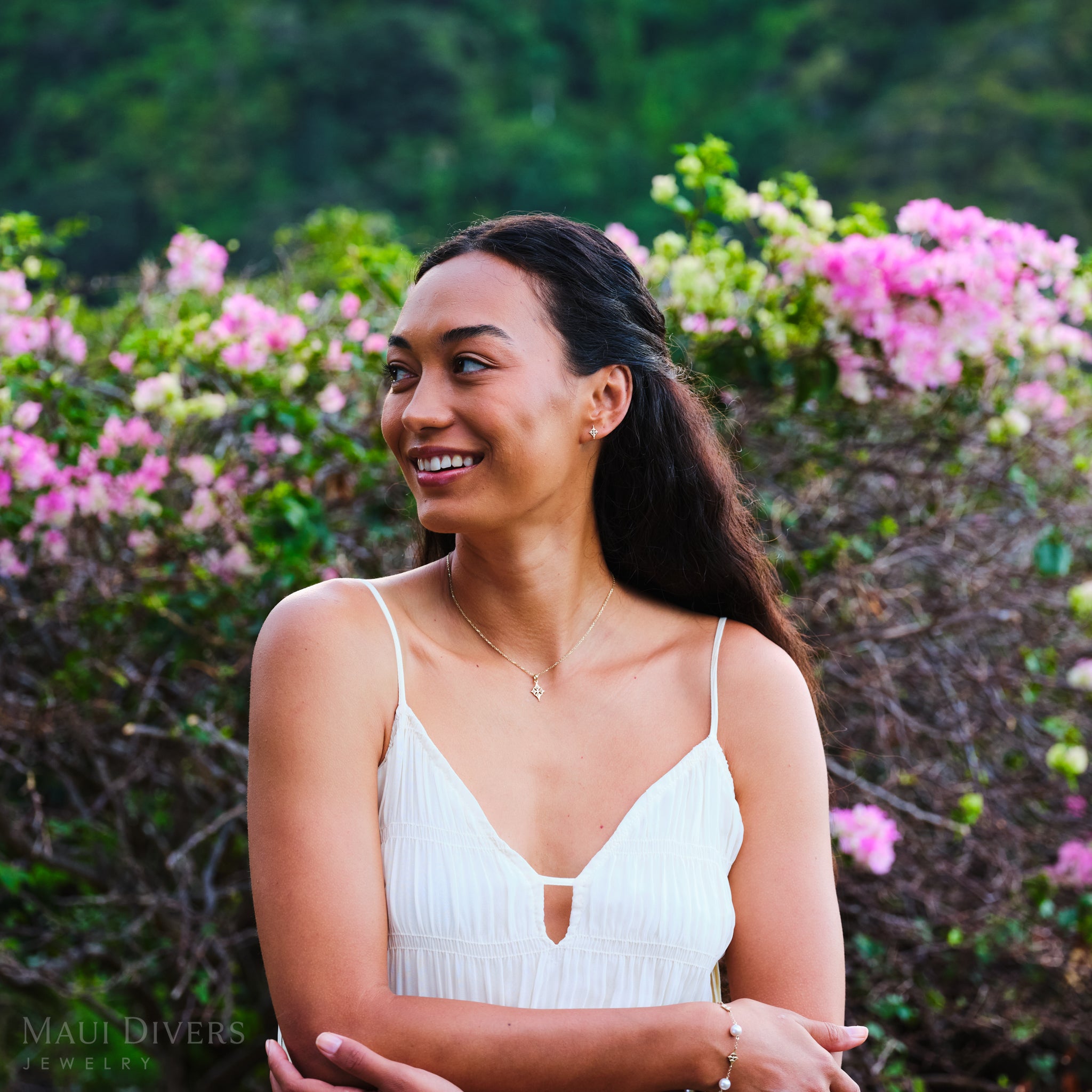 Hawaiian Quilted Star Earrings in Gold with Diamonds - 10mm