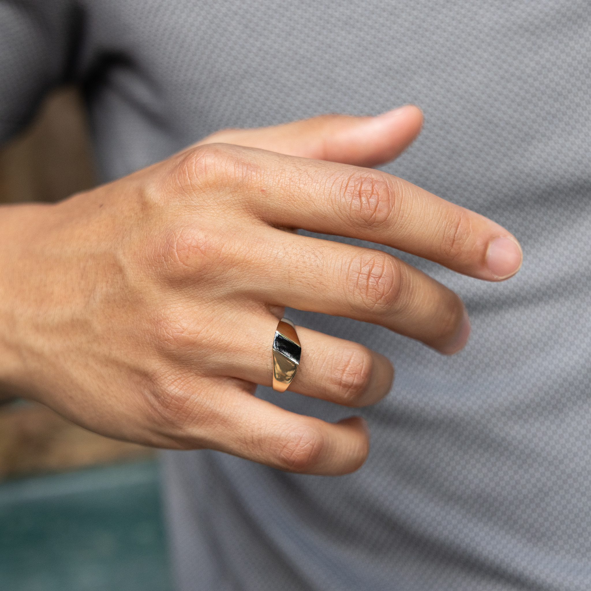 アシンメトリー ハワイアン ブラック コーラル リング ゴールド