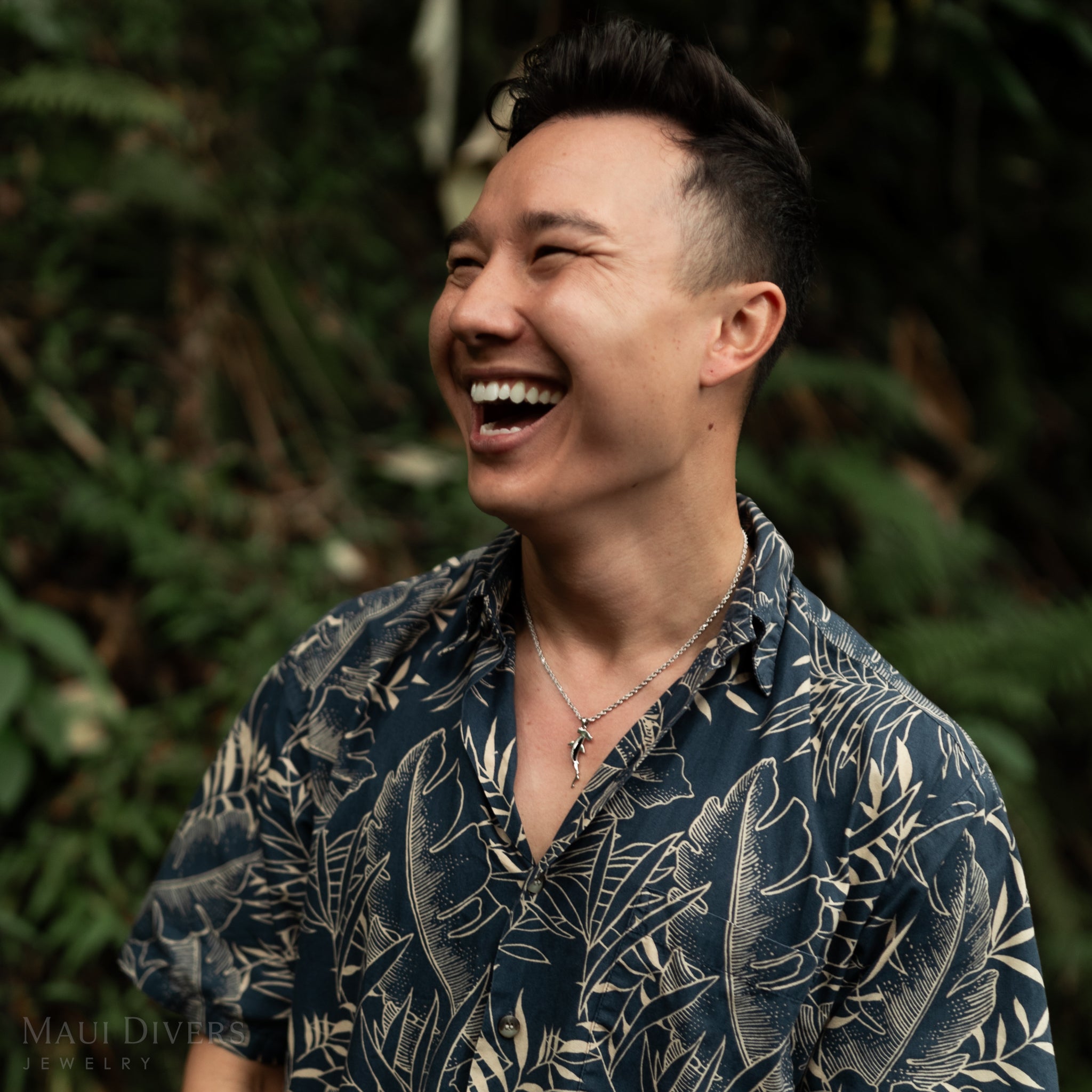 シーライフ・ハンマーヘッド・シャーク・ブラックコーラル・ペンダント ダイヤモンド ホワイトゴールド 34mm