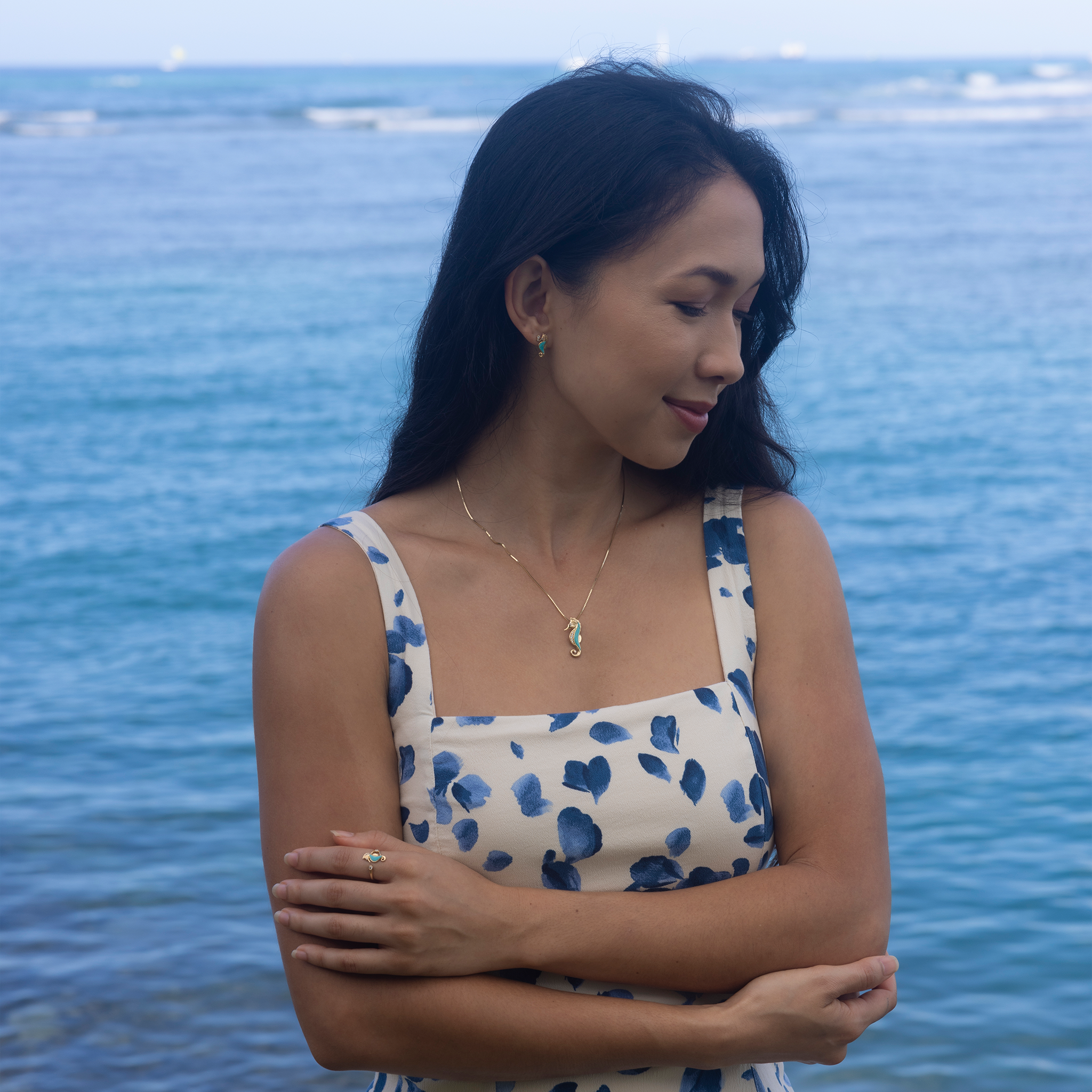 シーライフ・シーホース・ターコイズ・ピアス ダイヤモンド・ゴールド 15mm