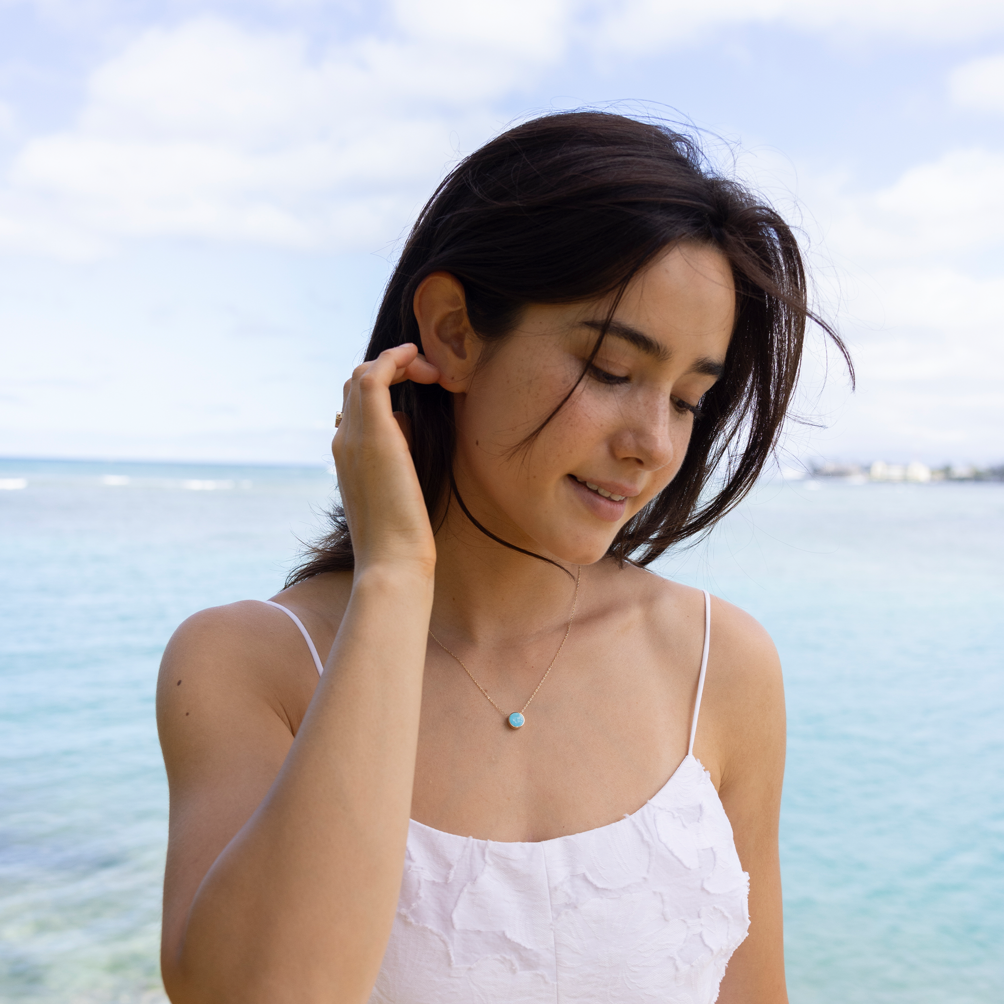 16-18インチ アジャスタブル エクリプス フリップサイド ターコイズ&マザーオブパール ネックレス ゴールド 9mm