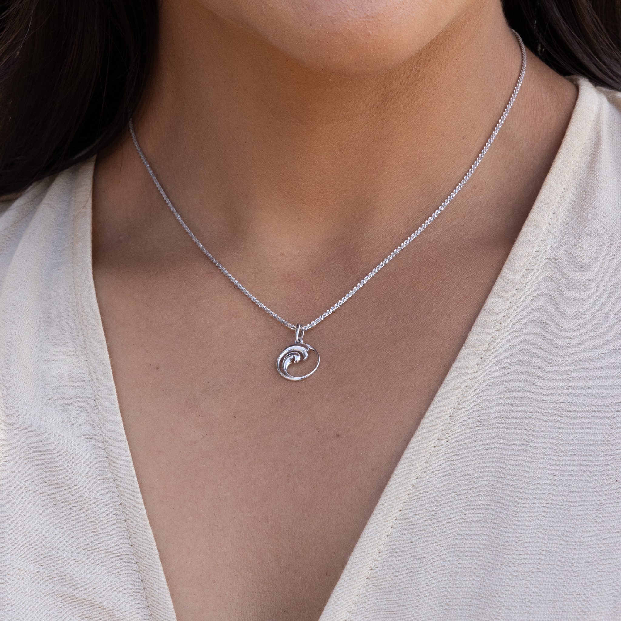 Nalu ペンダント/チャーム スターリングシルバー 12mm