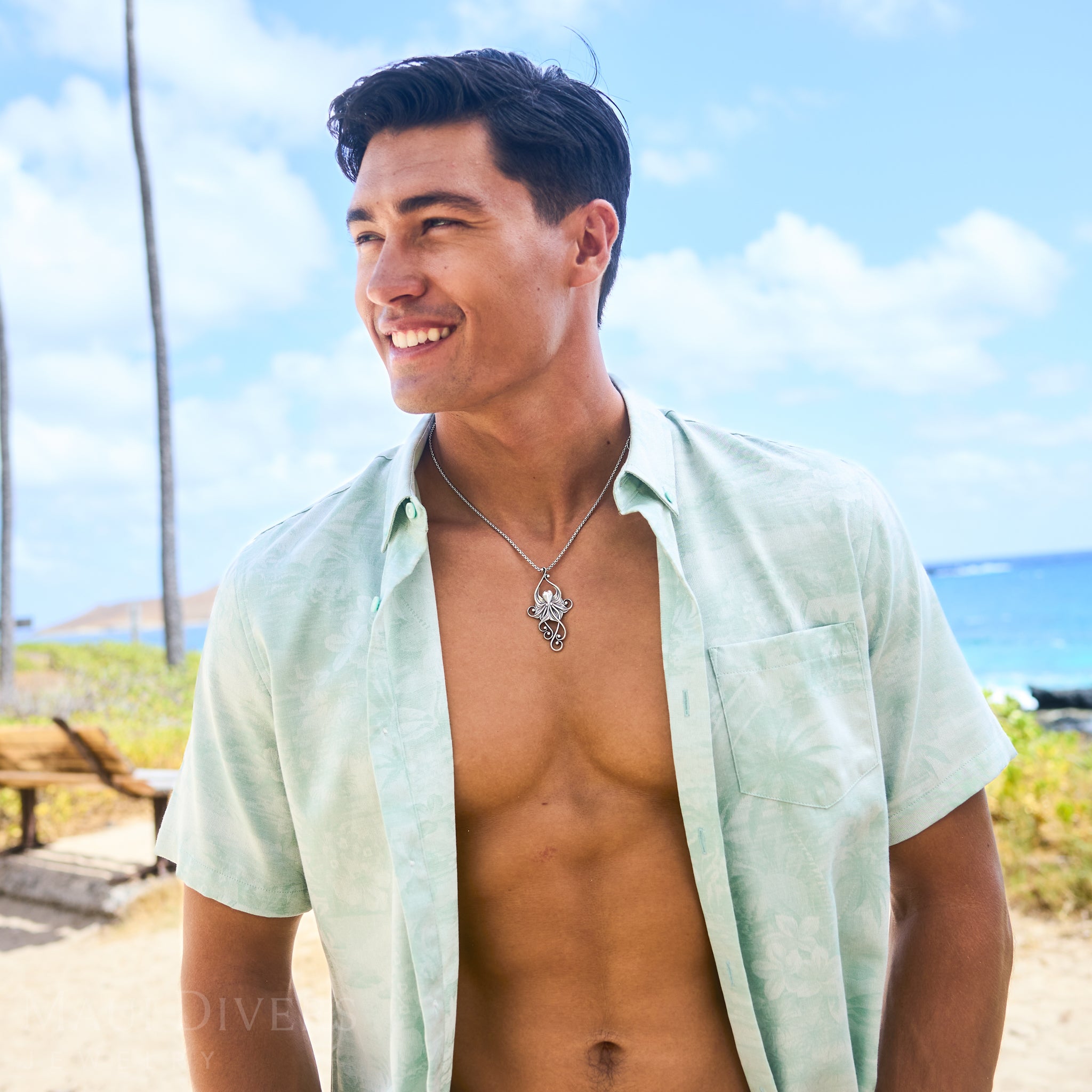 リビング・ヘアルーム・オクトパス・ペンダント スターリングシルバー 63mm