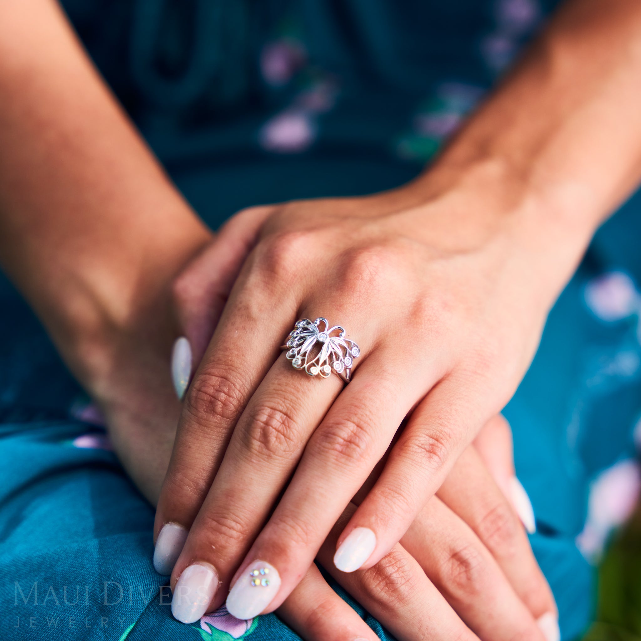 Pulelehua (Butterfly) Ring in Sterling Silver with Cubic Ziconia - 9-10mm