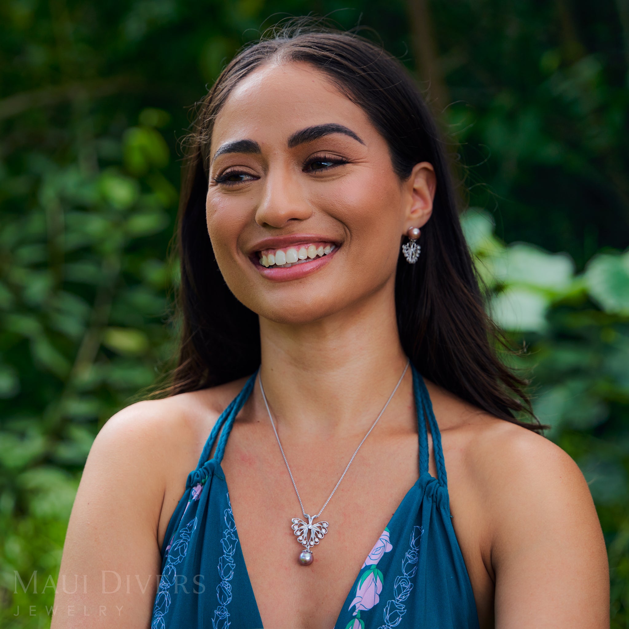 プーレフア(バタフライ)淡水パール ピアス キュービックジルコニア スターリングシルバー 9-10mm