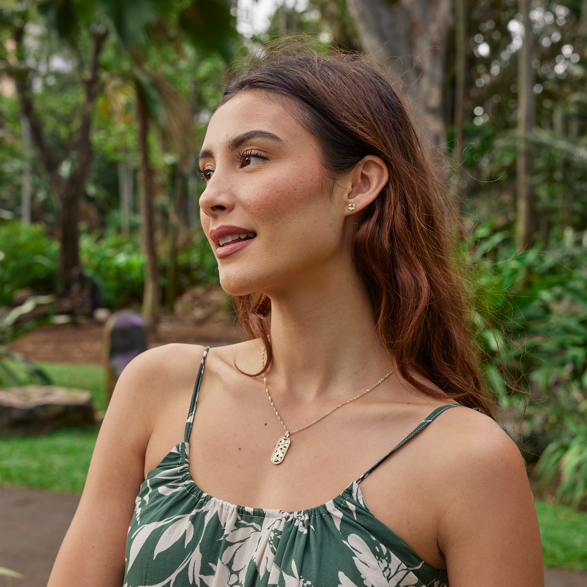 ハワイアン・エアプルメリア ペンダント ダイヤモンド ゴールド 27mm