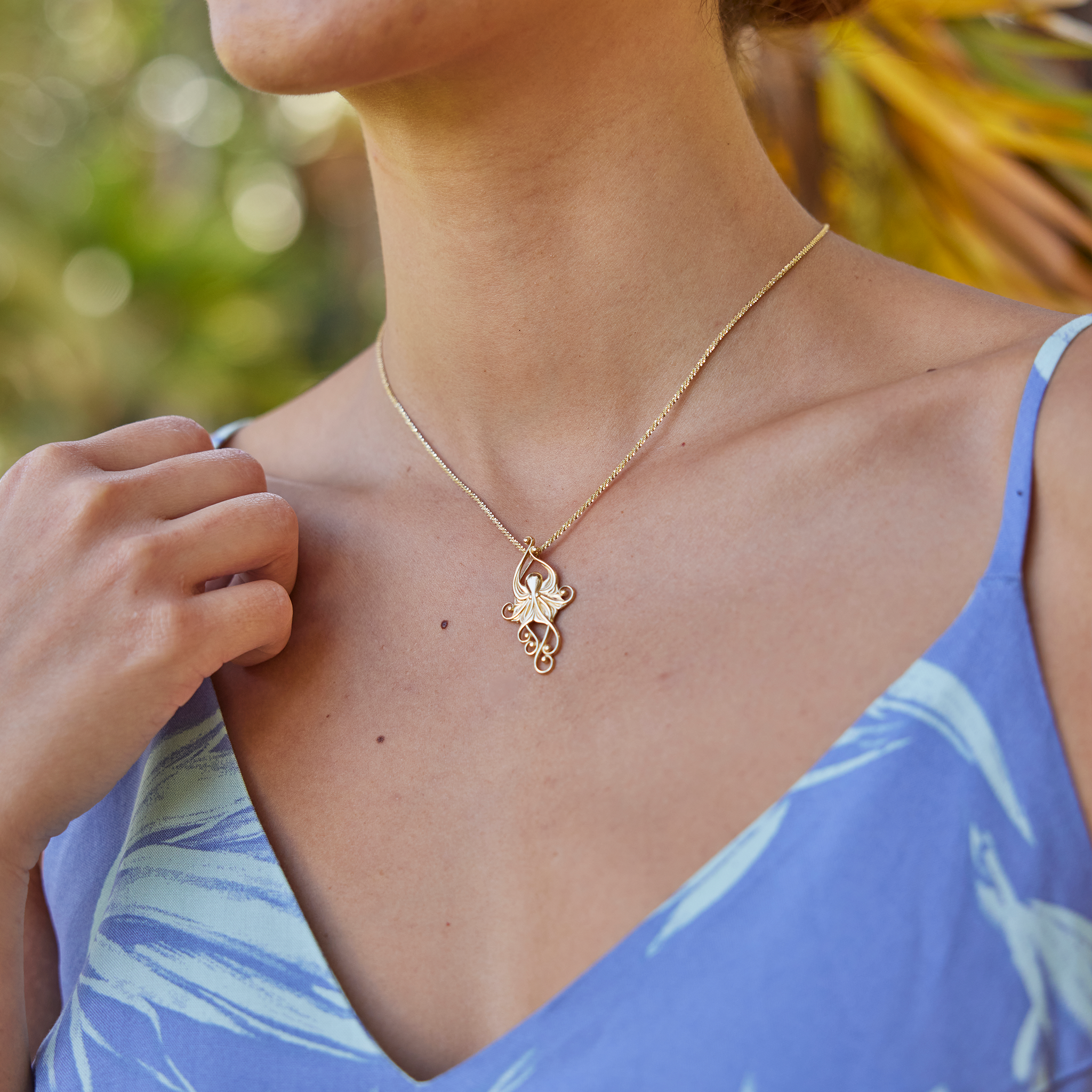 リビング・ヘアルーム・オクトパス・ペンダント ゴールド - 36mm