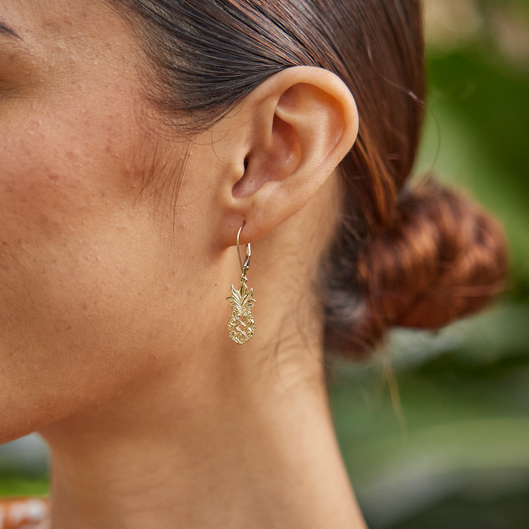 リビング・ヘアルーム・パイナップル・ピアス ゴールド - 20mm