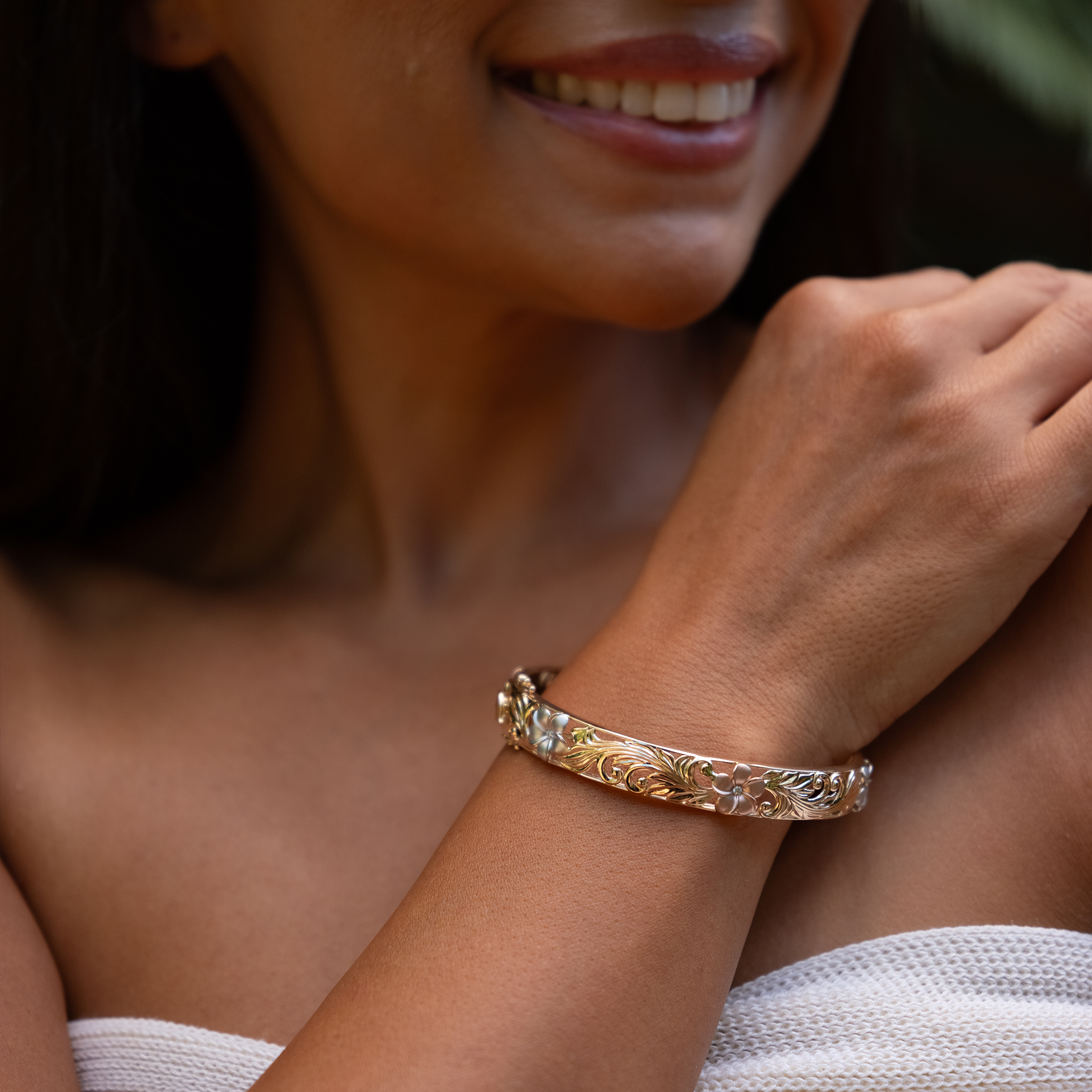 ハワイアン・エアプルメリア ヒンジブレスレット ダイヤモンド スリーカラーゴールド 10mm