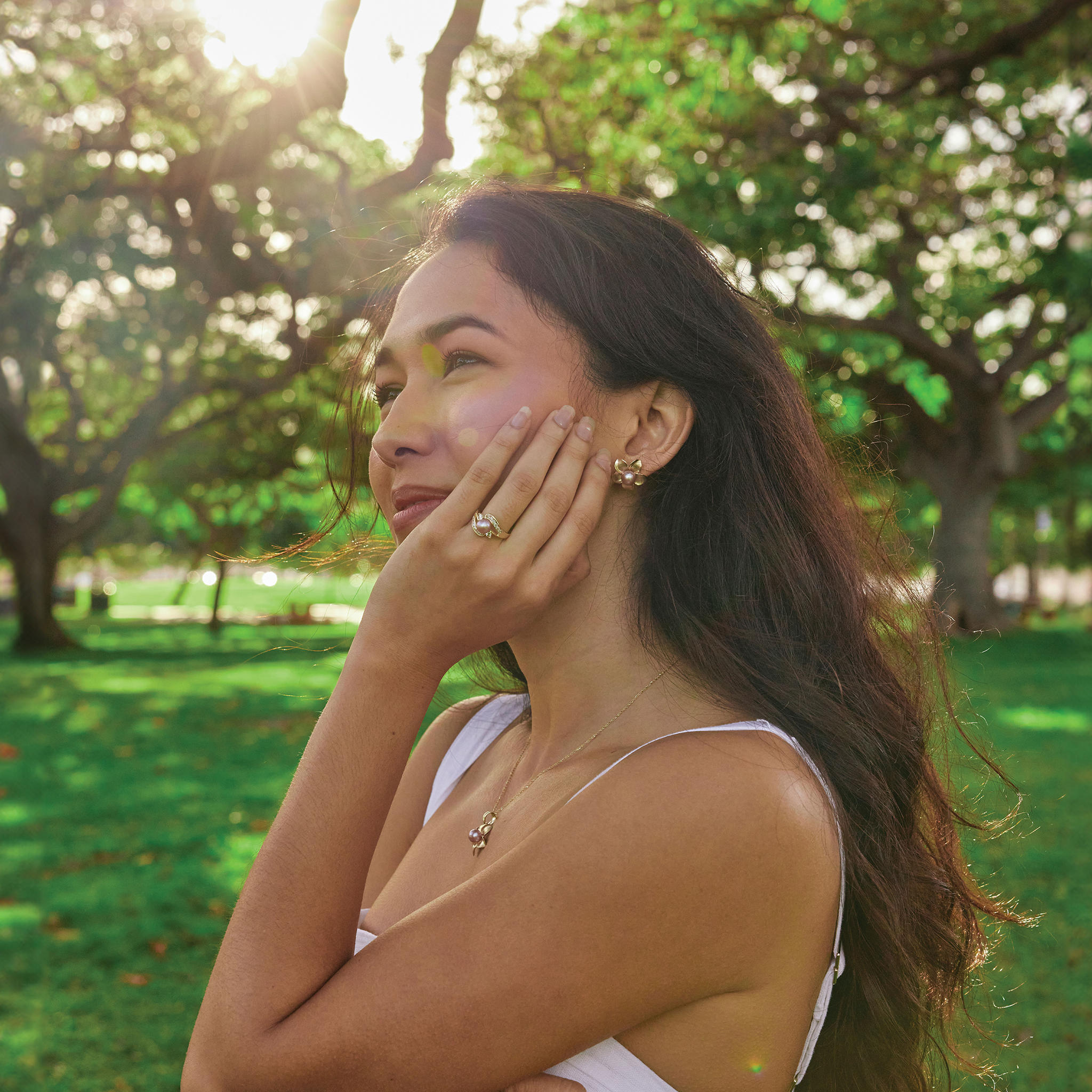 ピック アプルメリア ピアス ゴールド - 18mm
