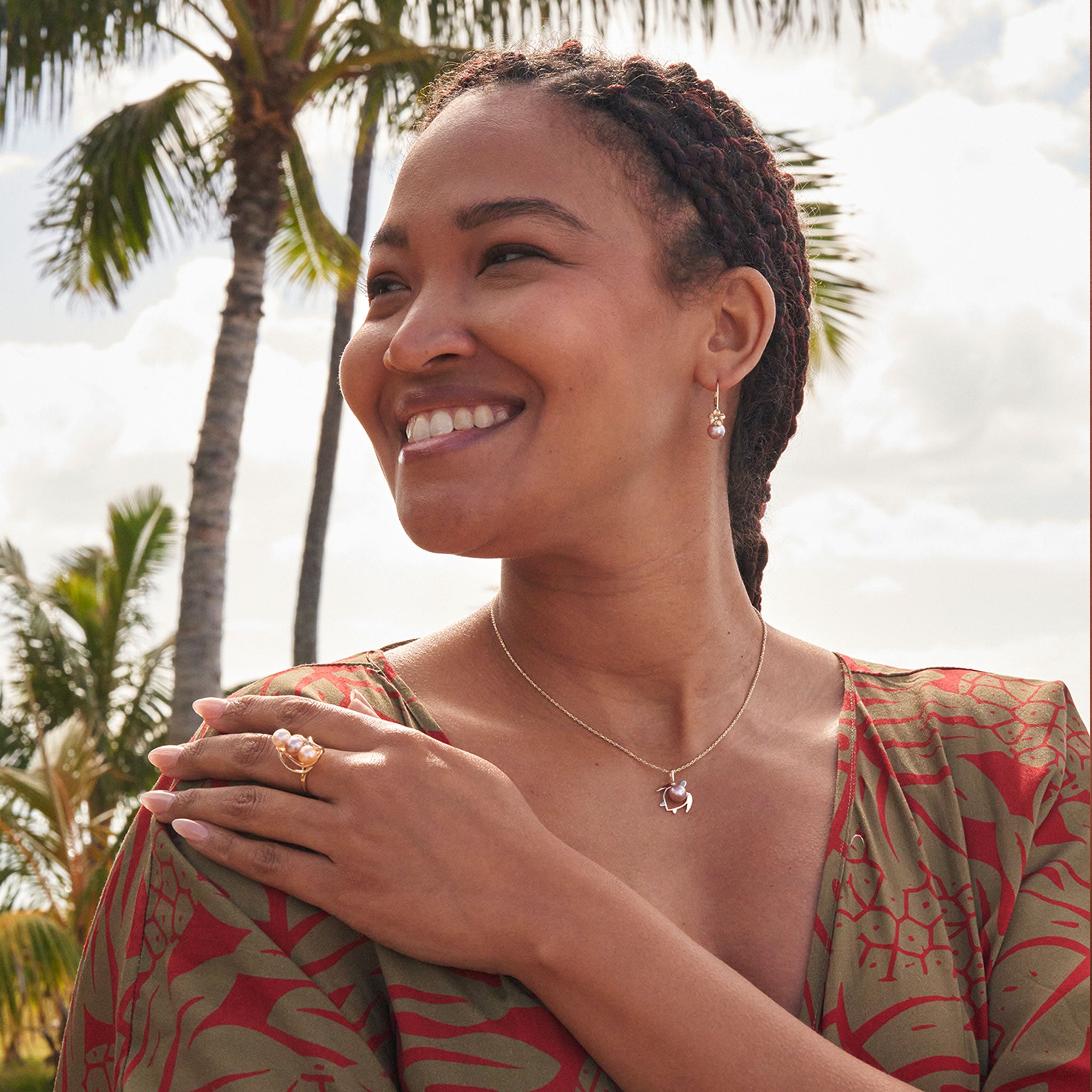 Pick A Pearl Honu (Turtle) Pendant in Gold - 15mm