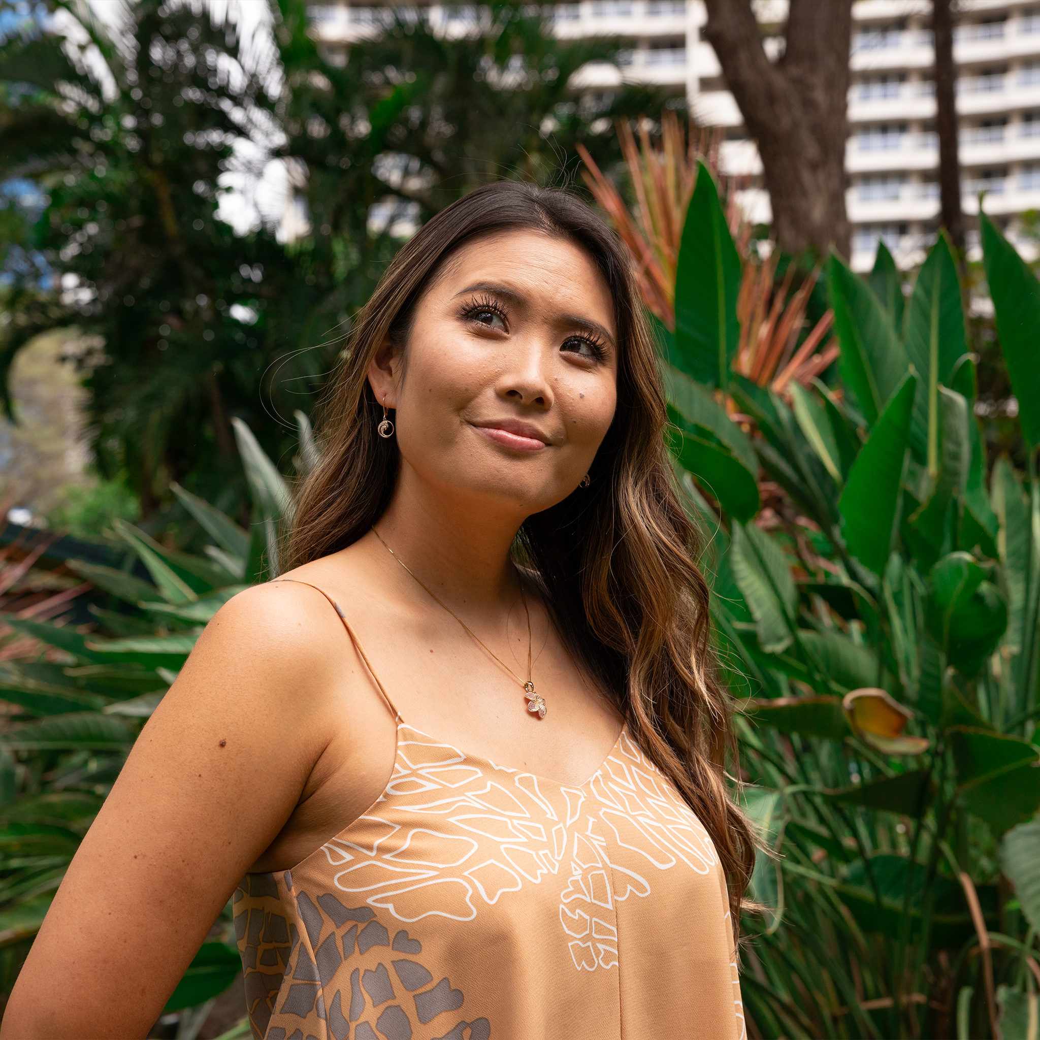 プルメリア ピンクサファイア ダイヤモンド ゴールド ペンダント - 20mm