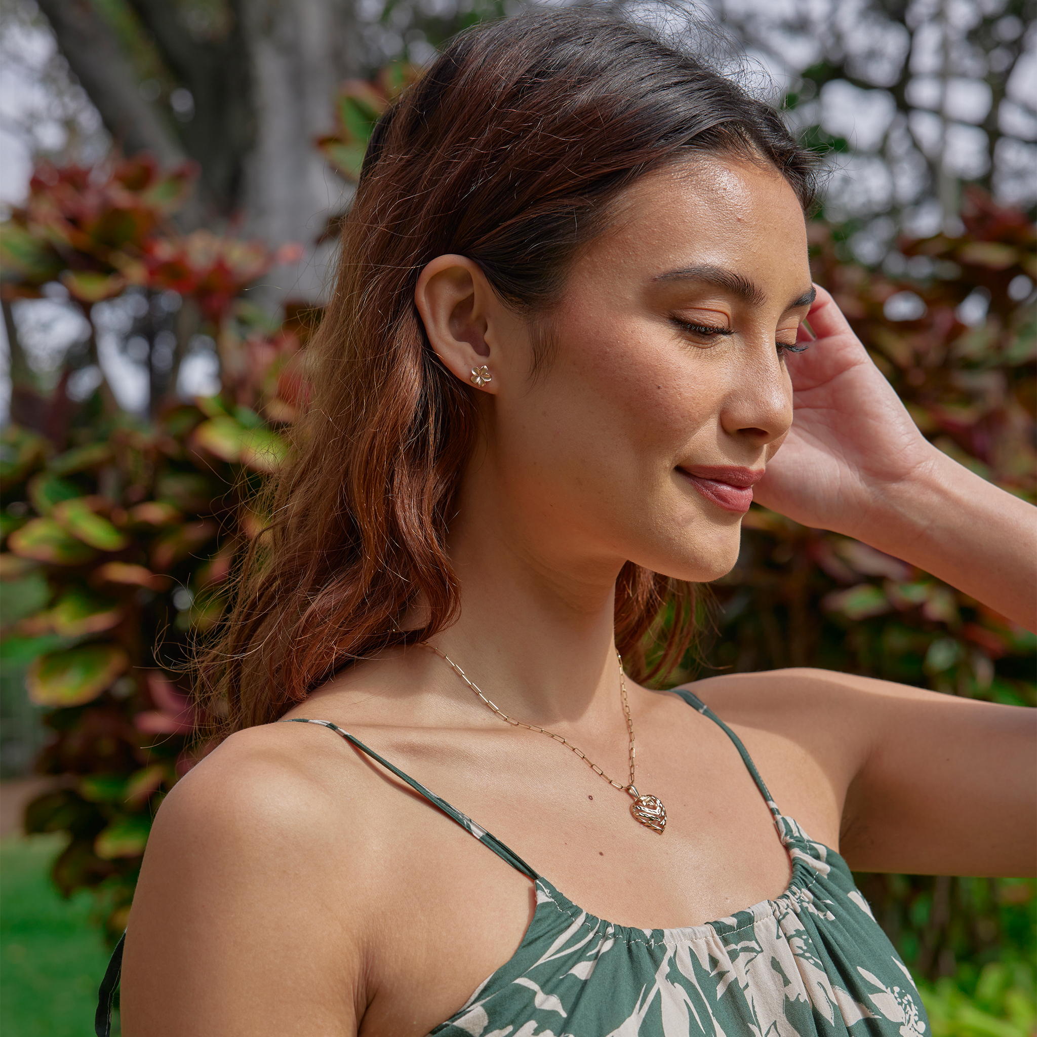 プルメリア・ピアス ゴールド - 9mm