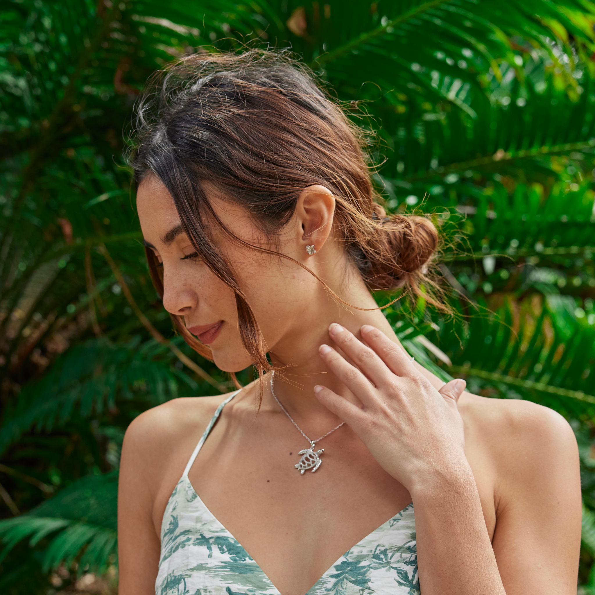 プルメリア ピアス ホワイトゴールド - 9mm