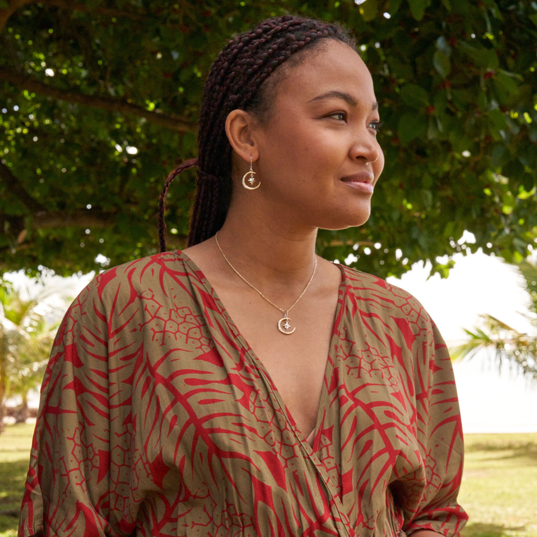 ムーン&スター・マーメイド・ペンダント ダイヤモンド・ツートーンゴールド - 19.5mm