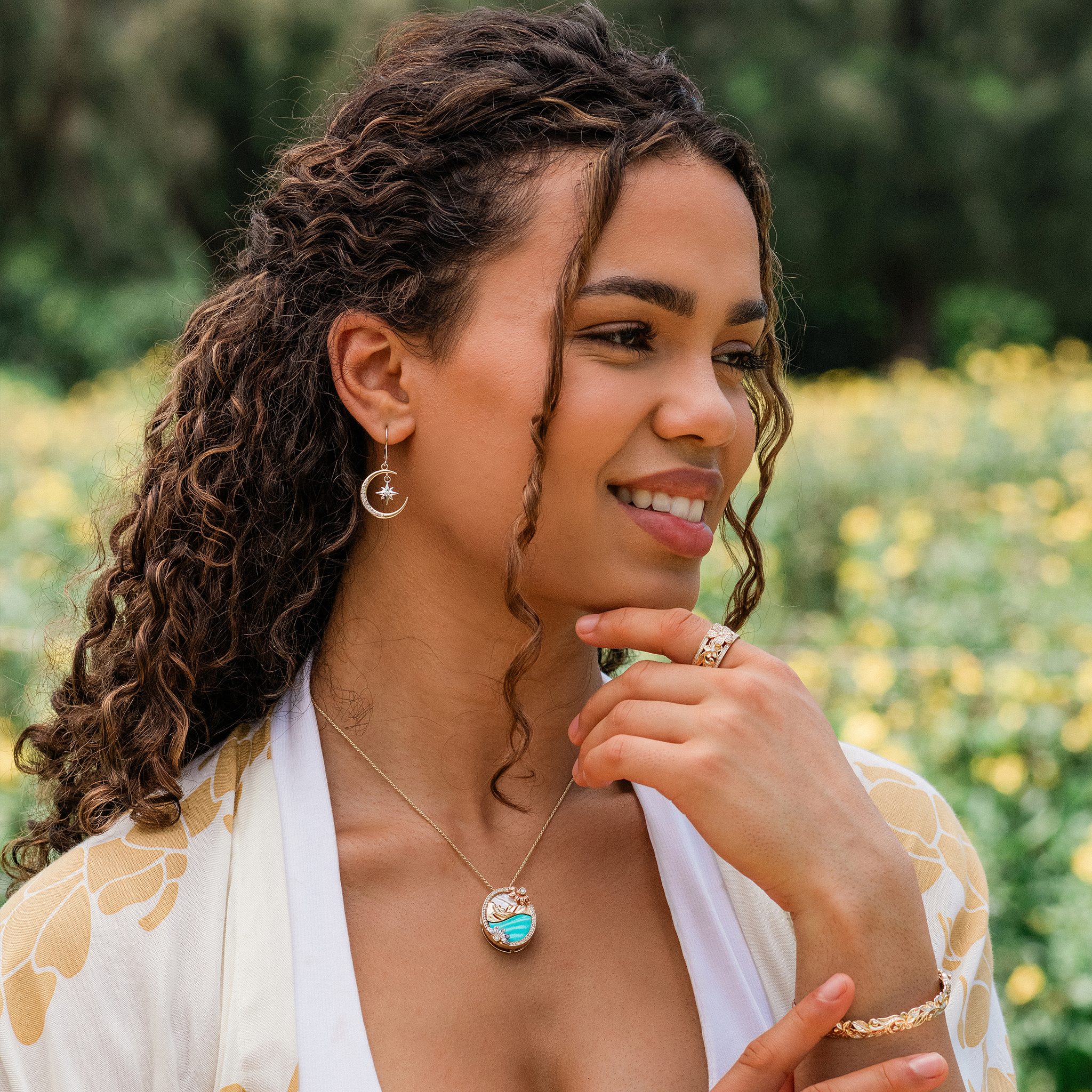 ムーン&スター・マーメイド・イヤリング ダイヤモンド・ツートーンゴールド