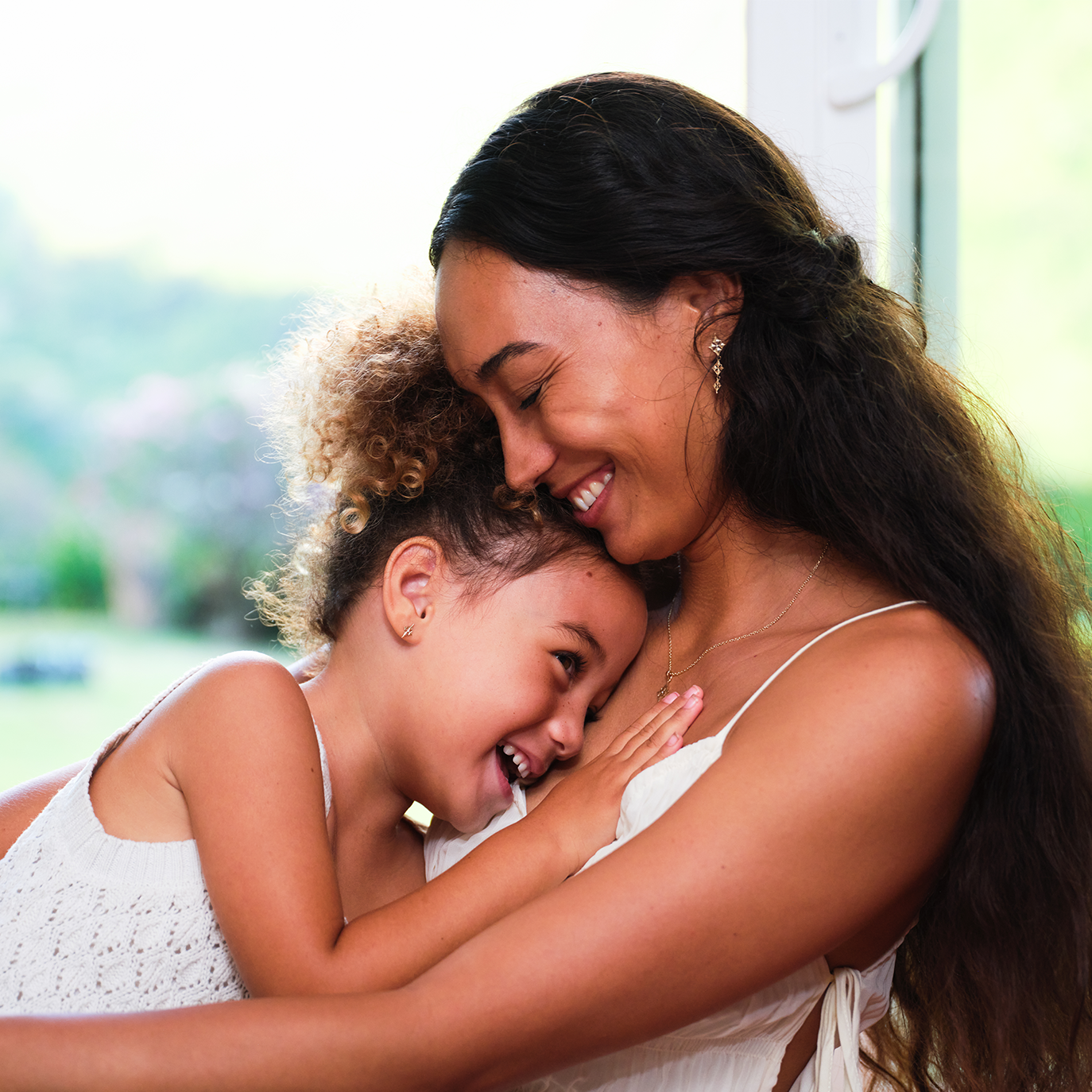 Hawaiian Quilted Star Earrings in Gold with Diamonds - 10mm