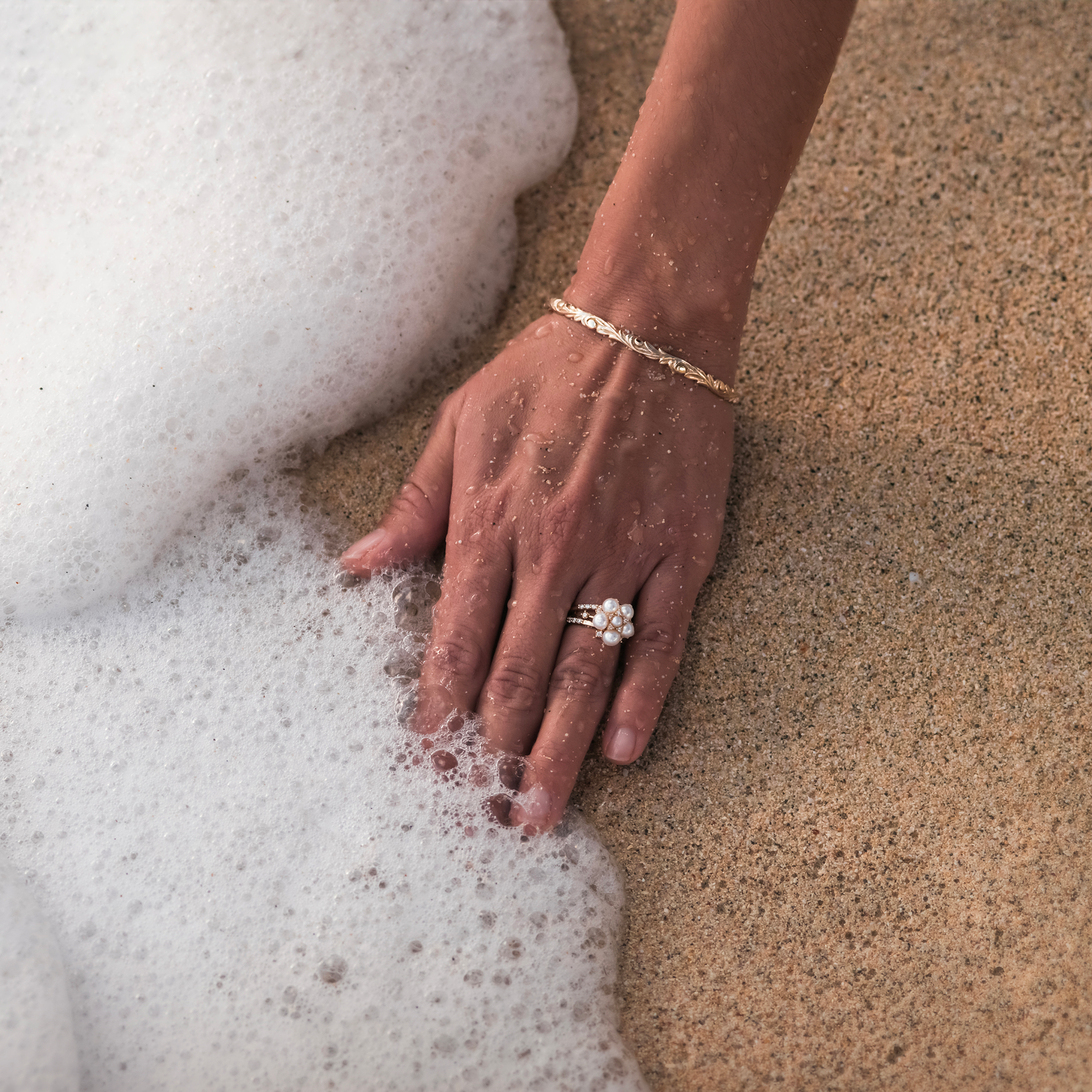 アニバーサリー リング ダイヤモンド ゴールド