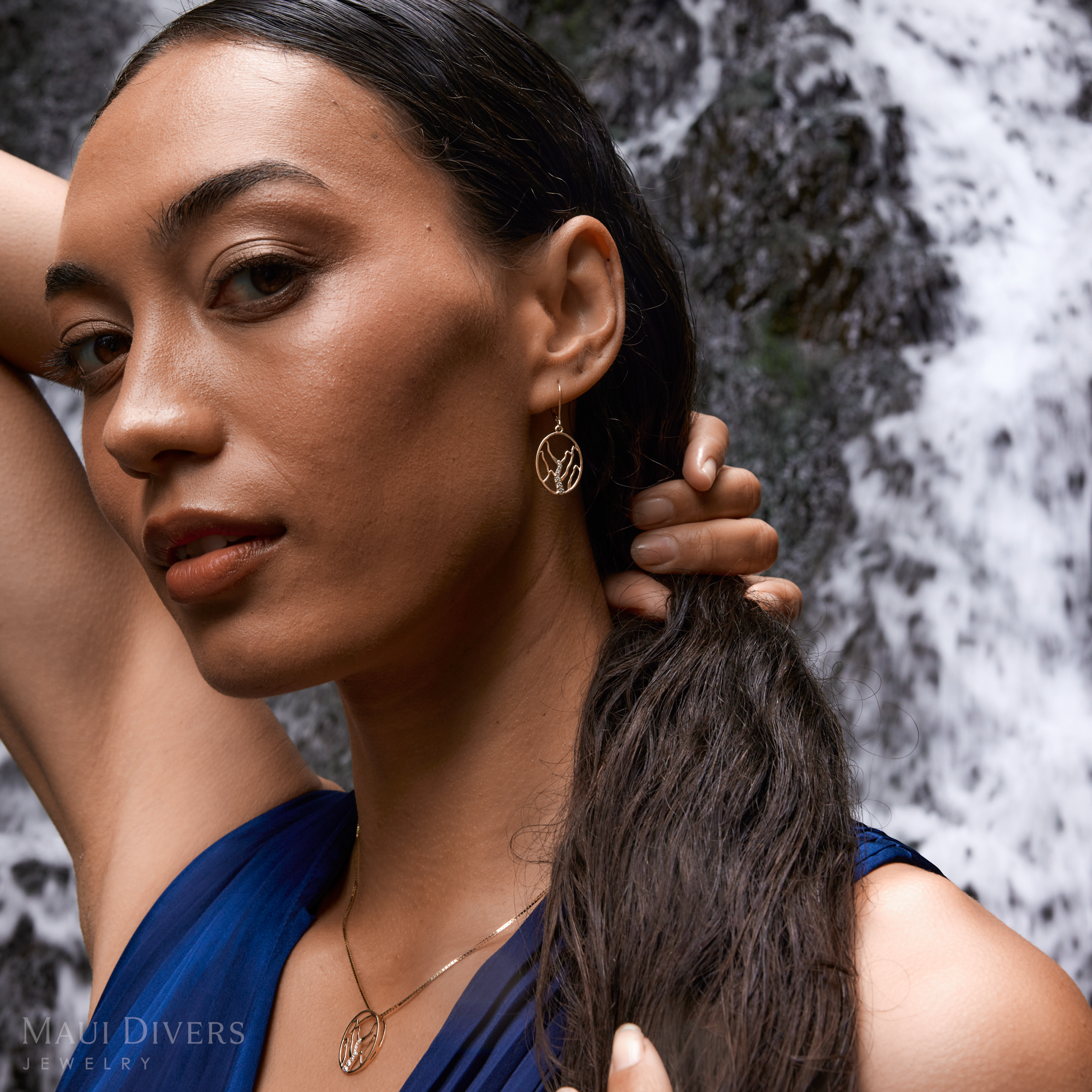 Koʻolau Waterfall Earrings in Gold with Diamonds - 20mm