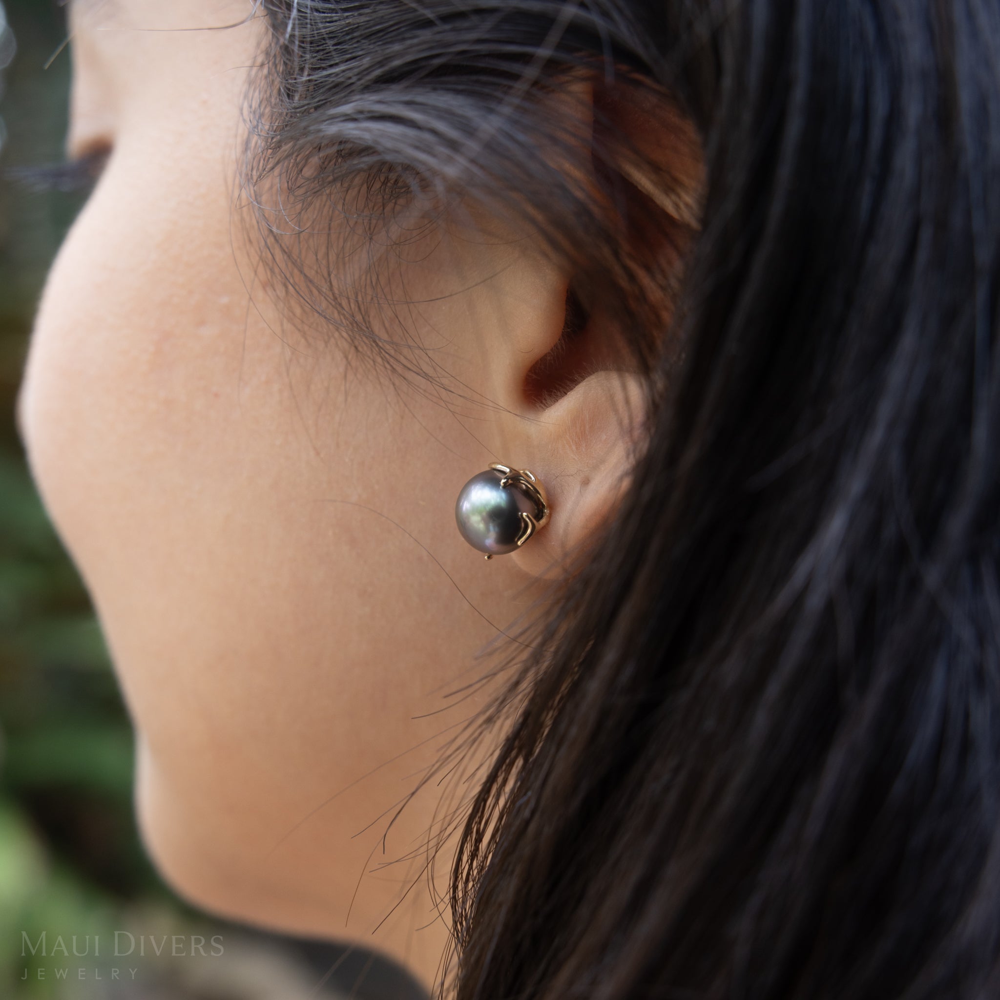 ヘリテージ・タヒチアン・パール・イヤリング ゴールド - 9-10mm