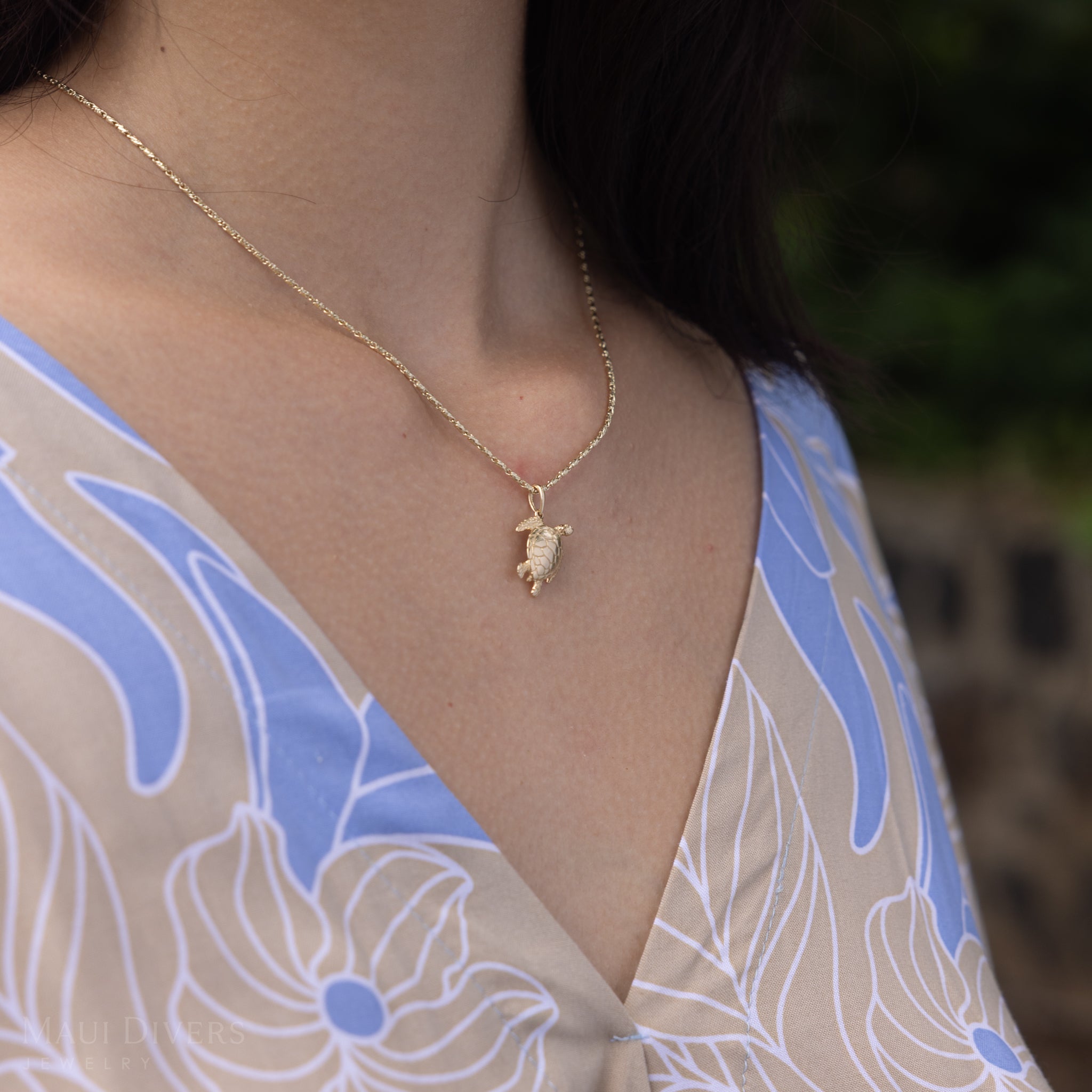 ホヌ・ペンダント ゴールド - 18mm