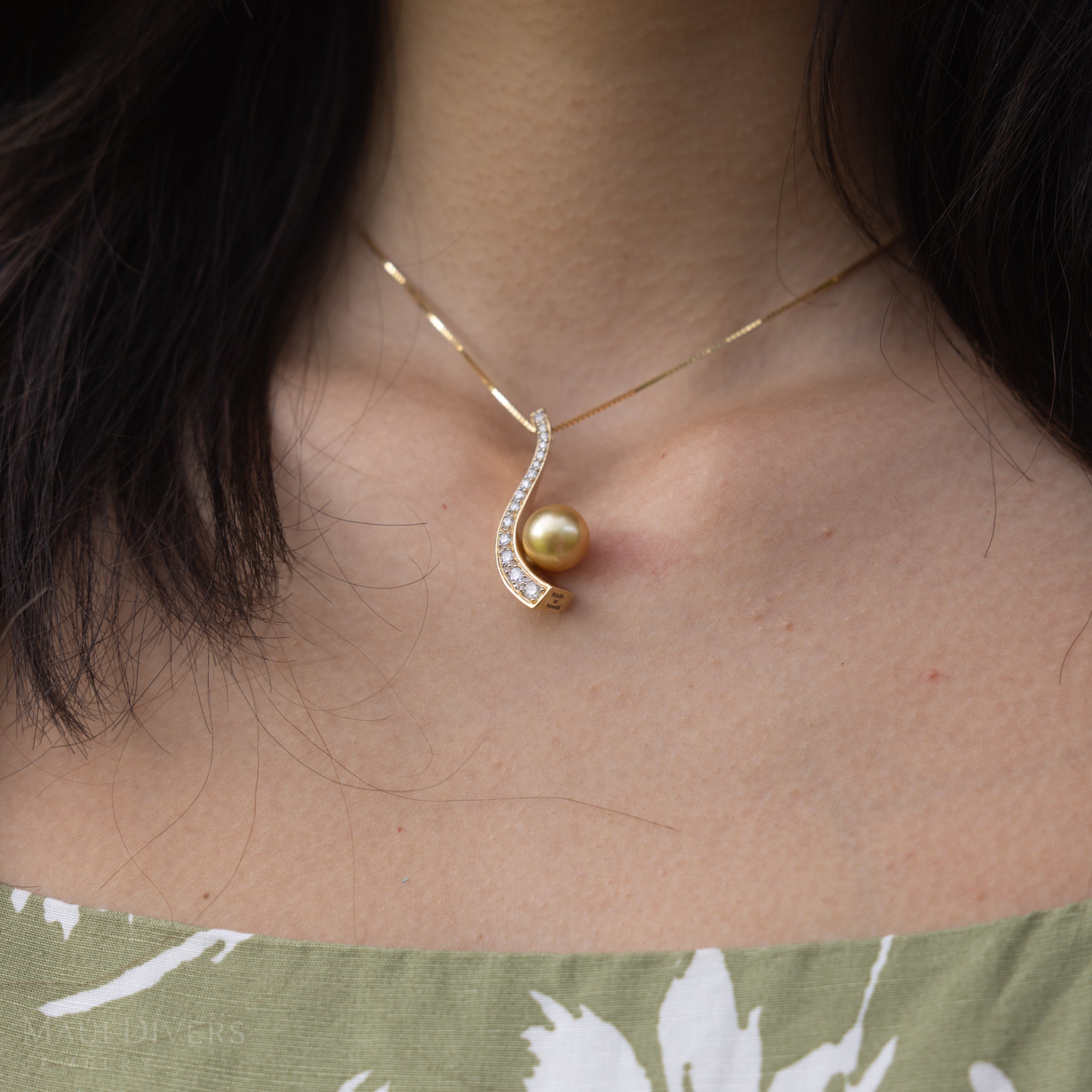 ダイヤモンド・南洋ゴールド・パール・ペンダント - 11-12mm