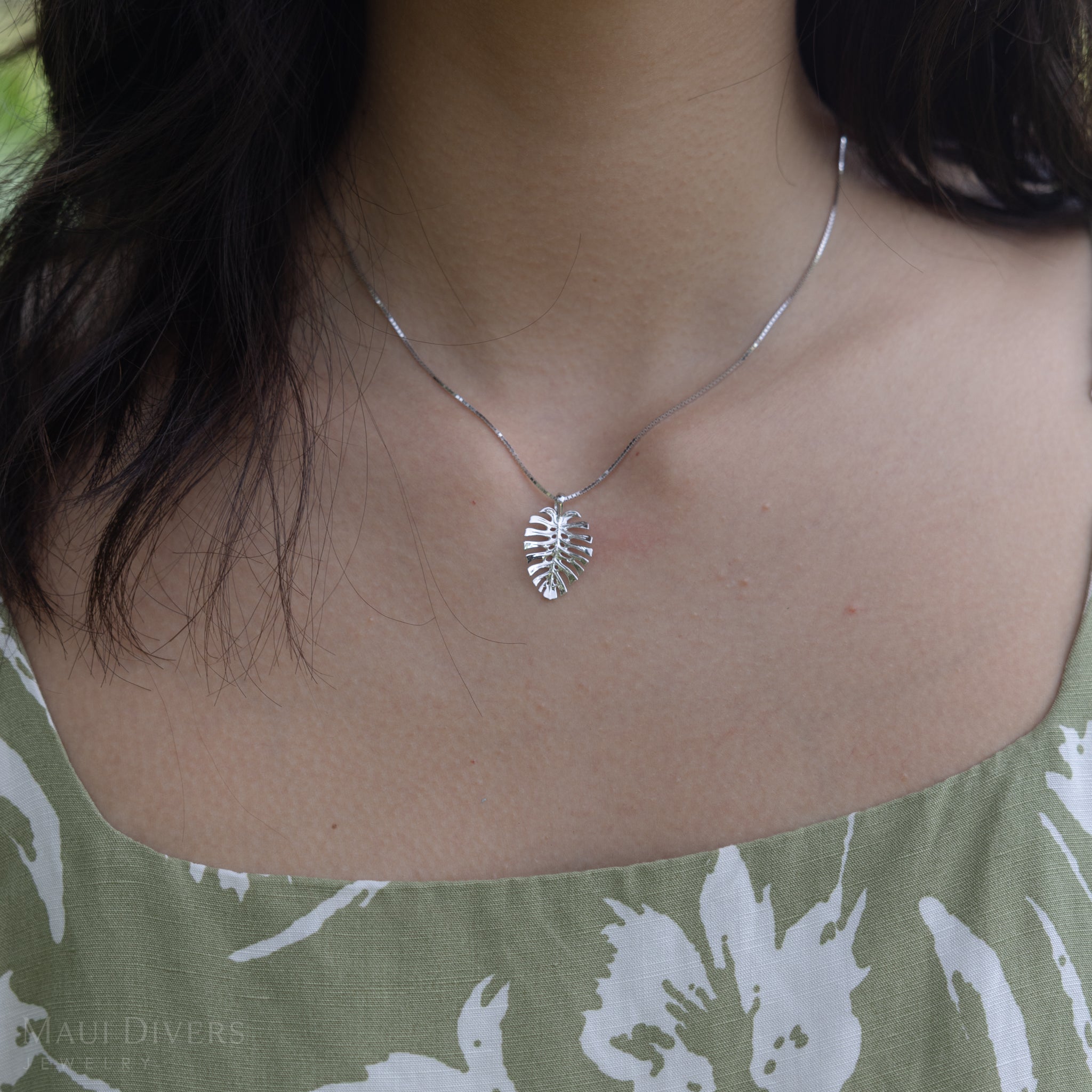 モンステラ・ペンダント ホワイトゴールド - 20mm